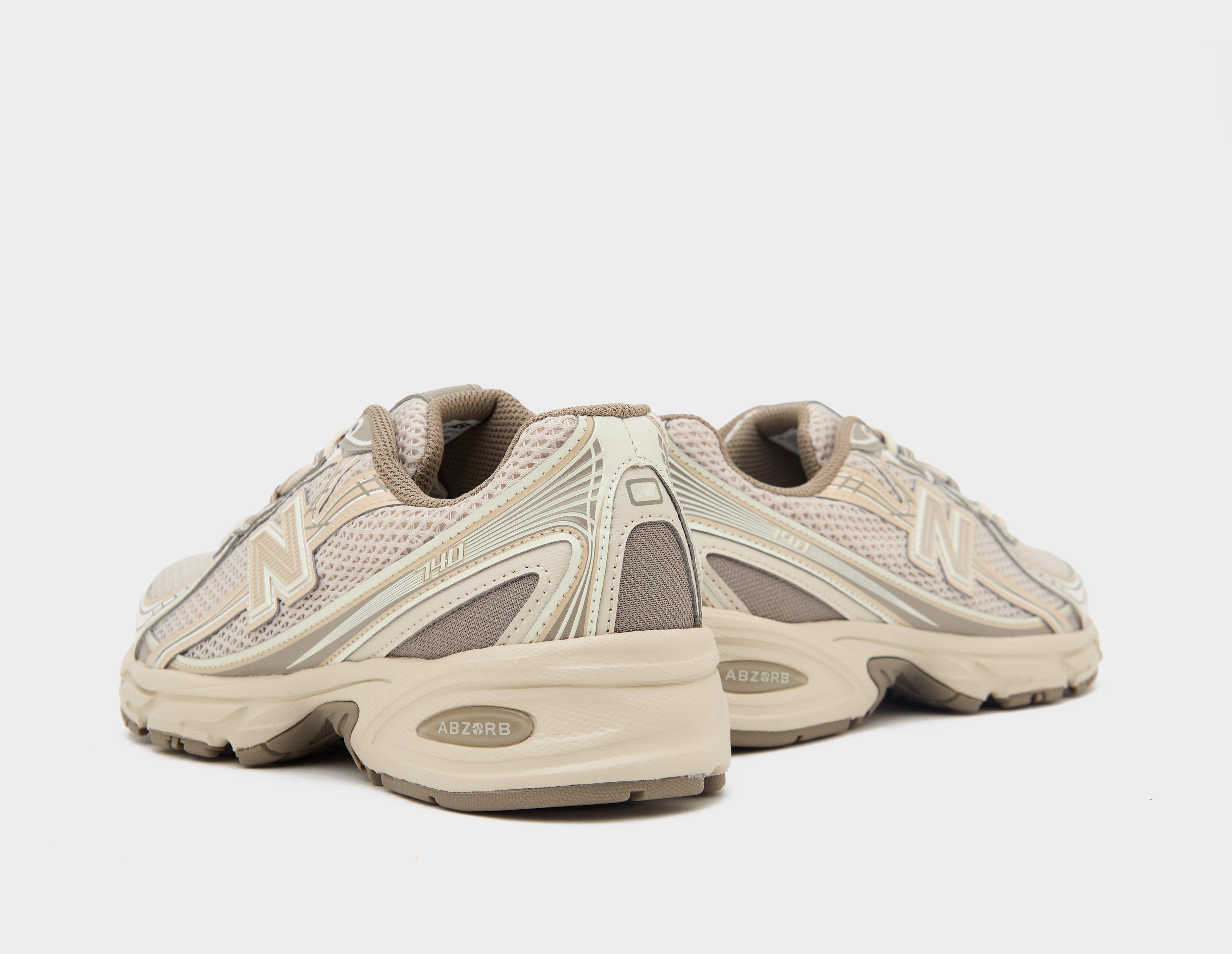 New Balance 740 Women's