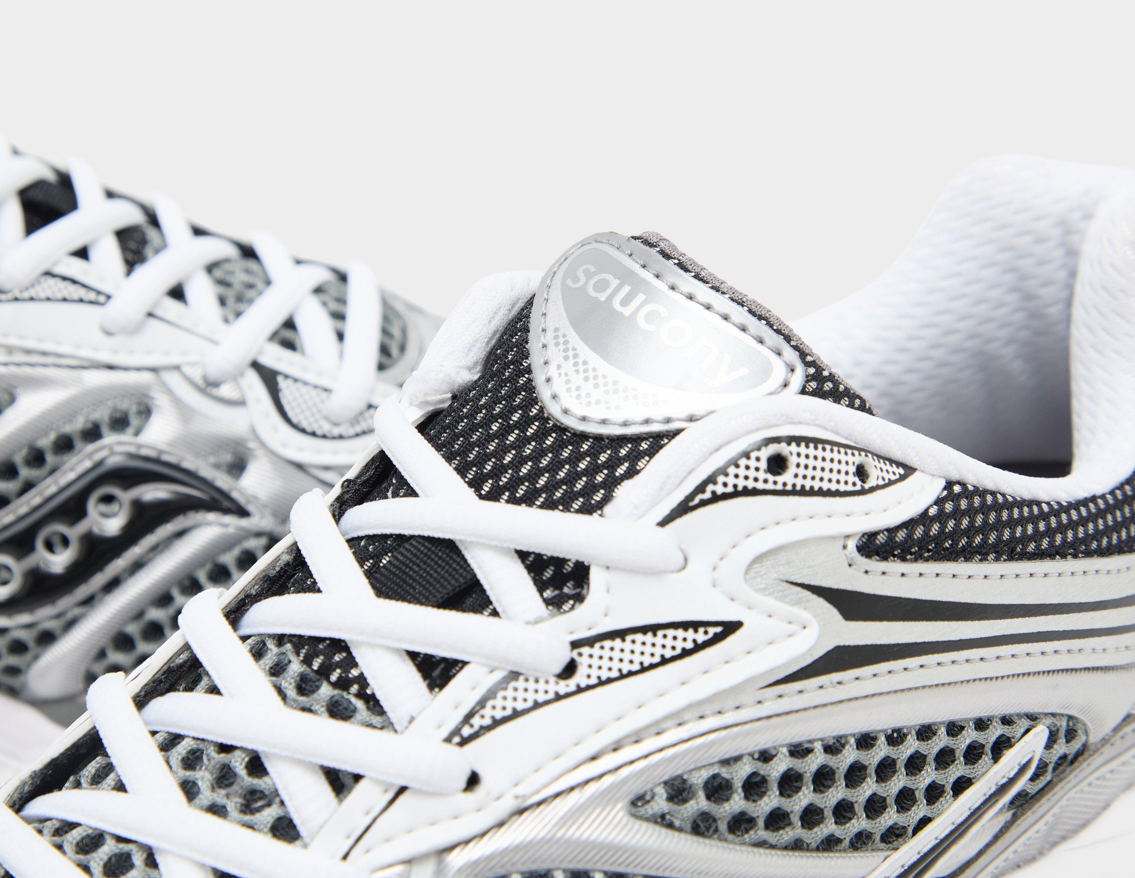 Saucony ProGrid Omni 9