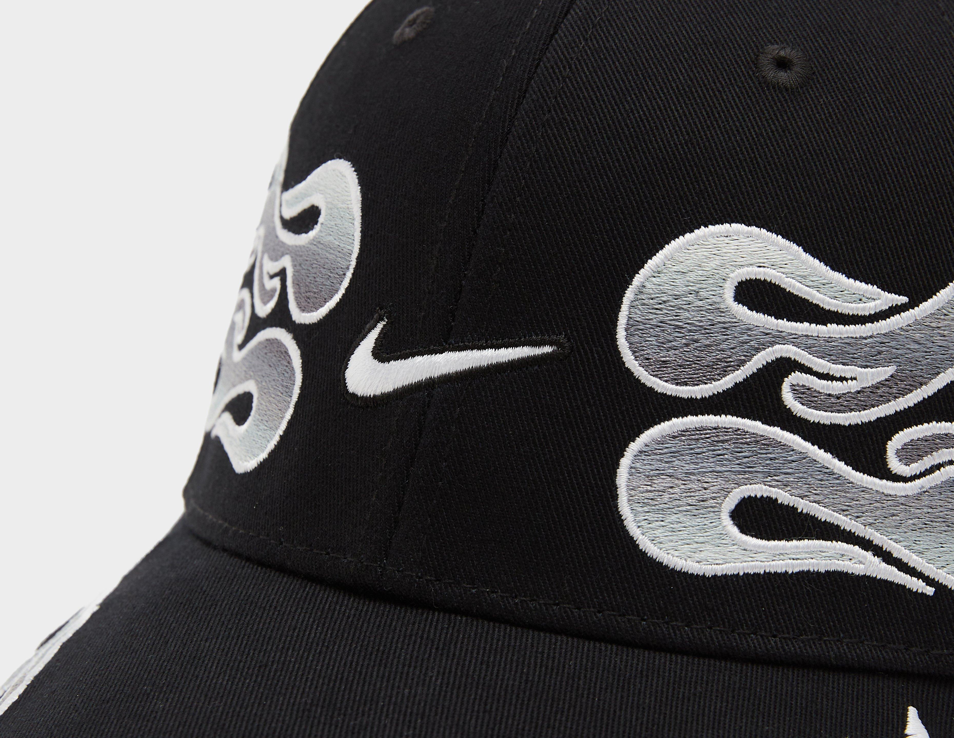 Nike Club Structured OG Flame Cap