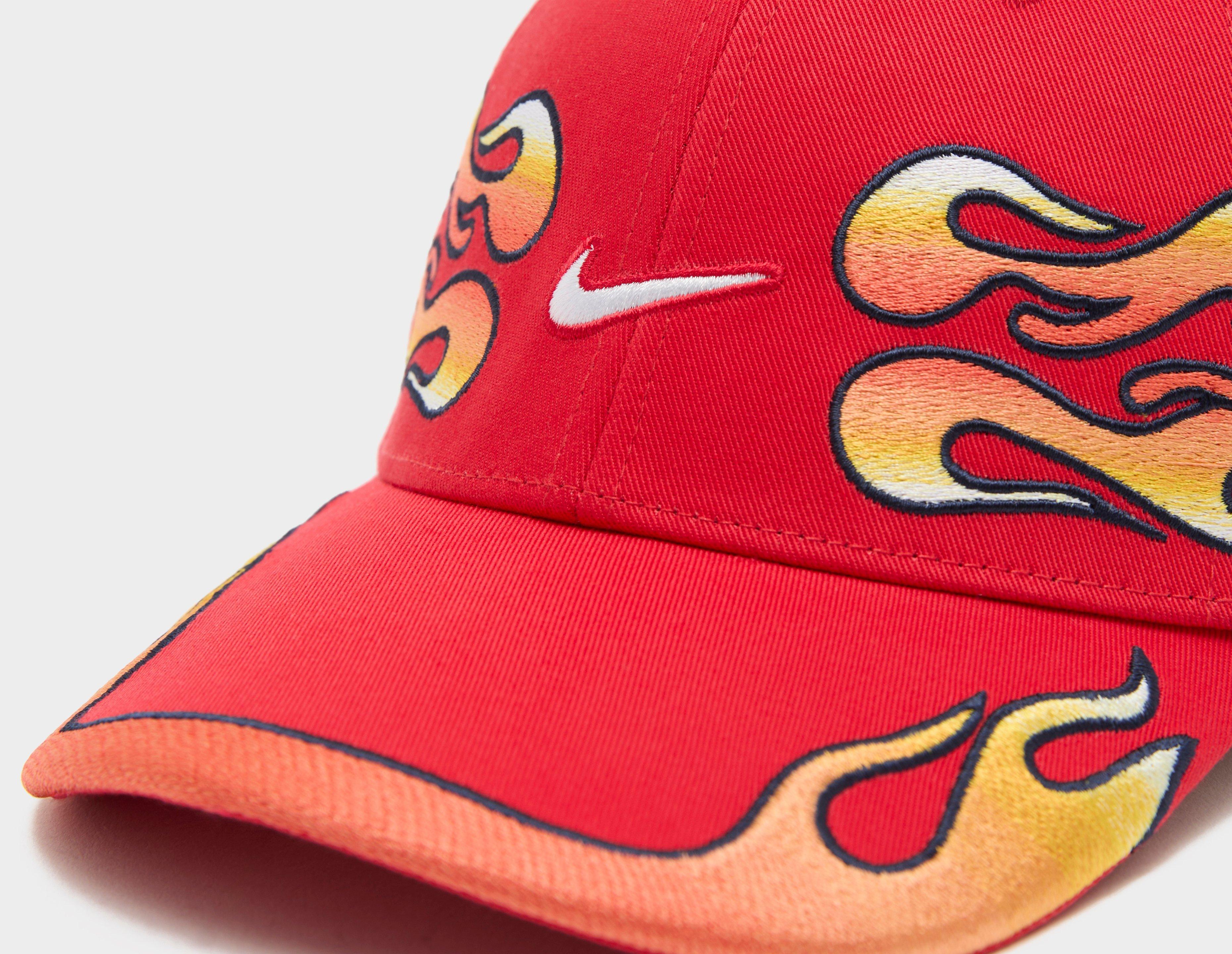 Nike Club Structured OG Flame Cap