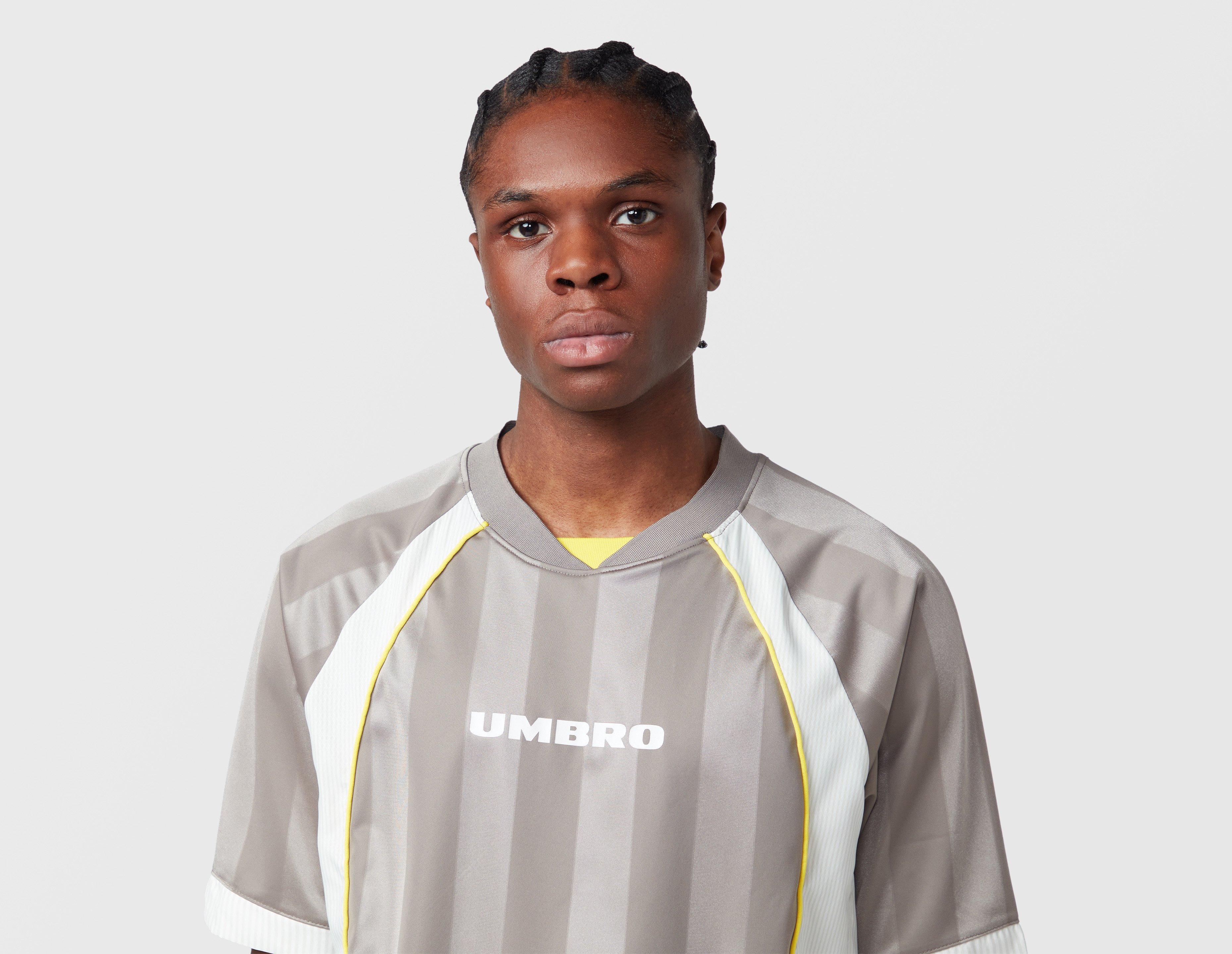 Umbro Sports Culture Panelled Raglan Shirt