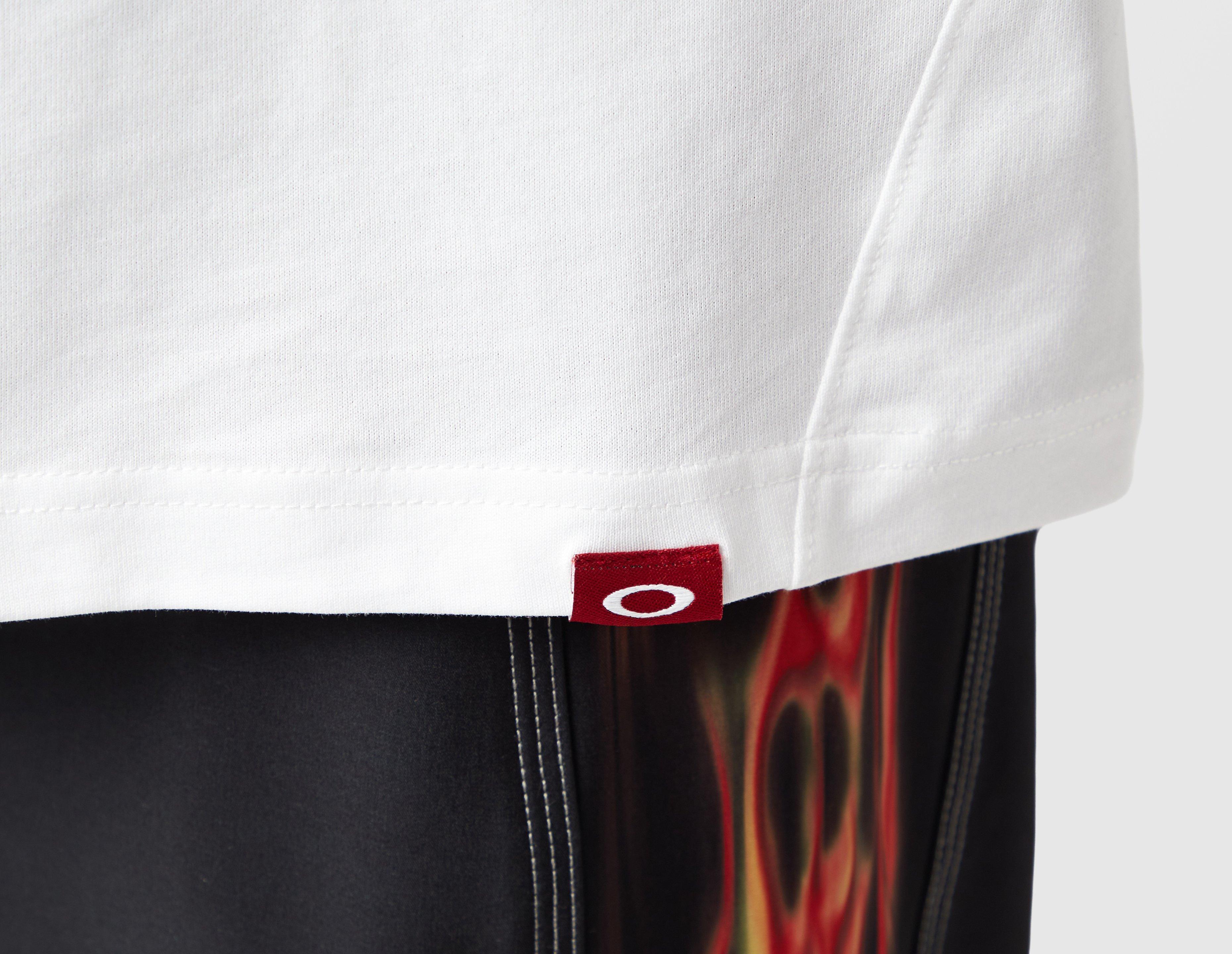Oakley Heritage Flame Long Sleeve T-Shirt