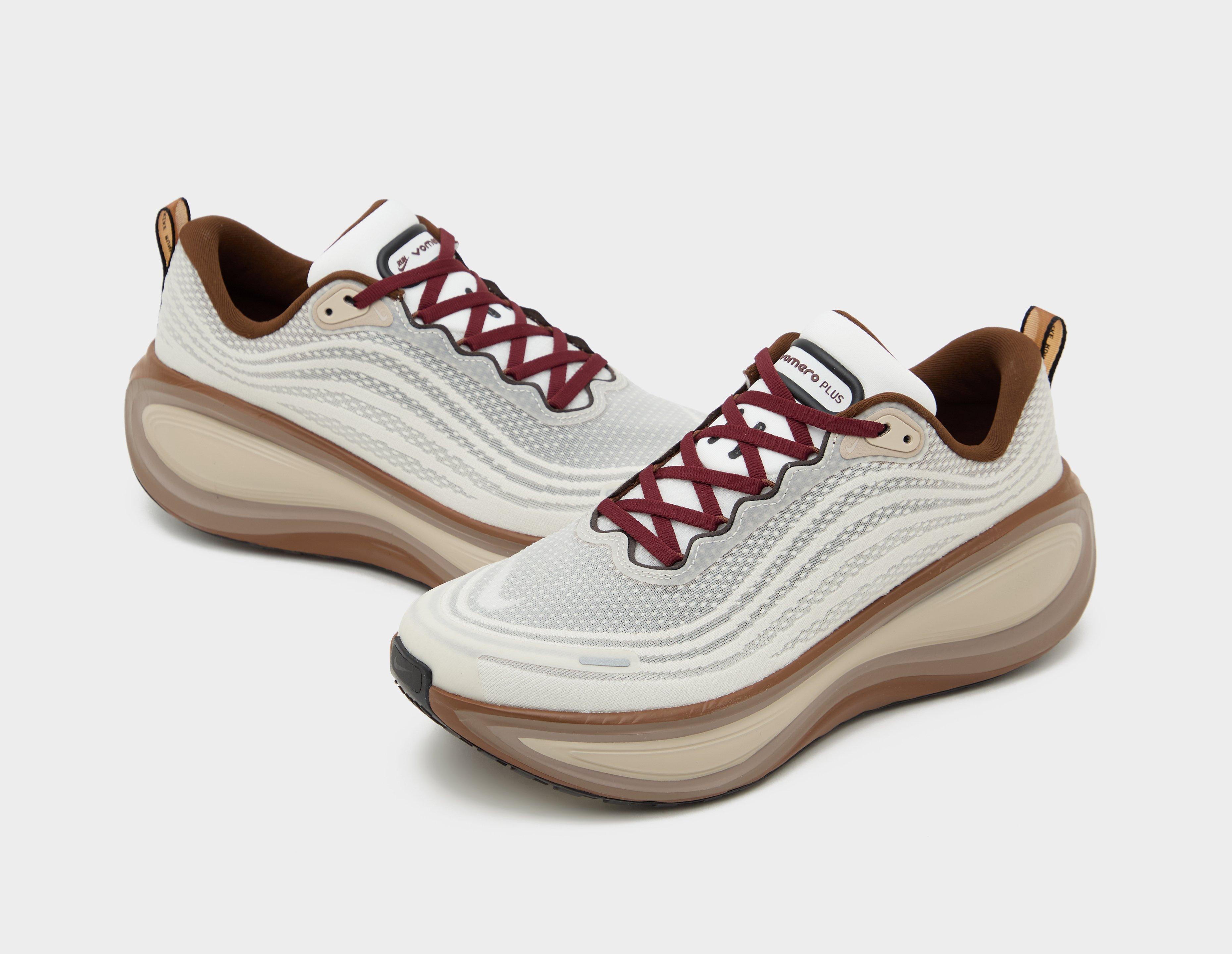 Nike Vomero Plus