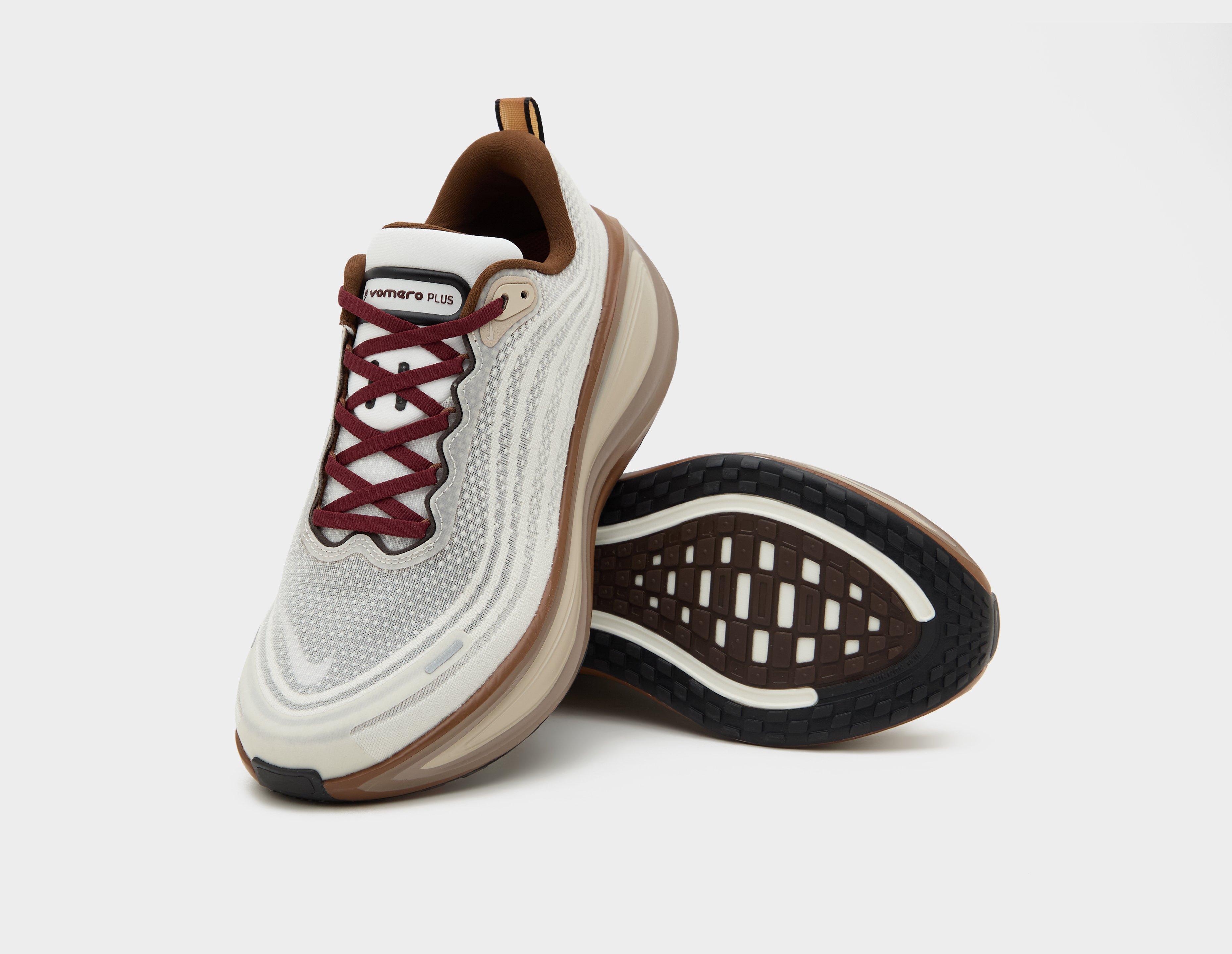 Nike Vomero Plus