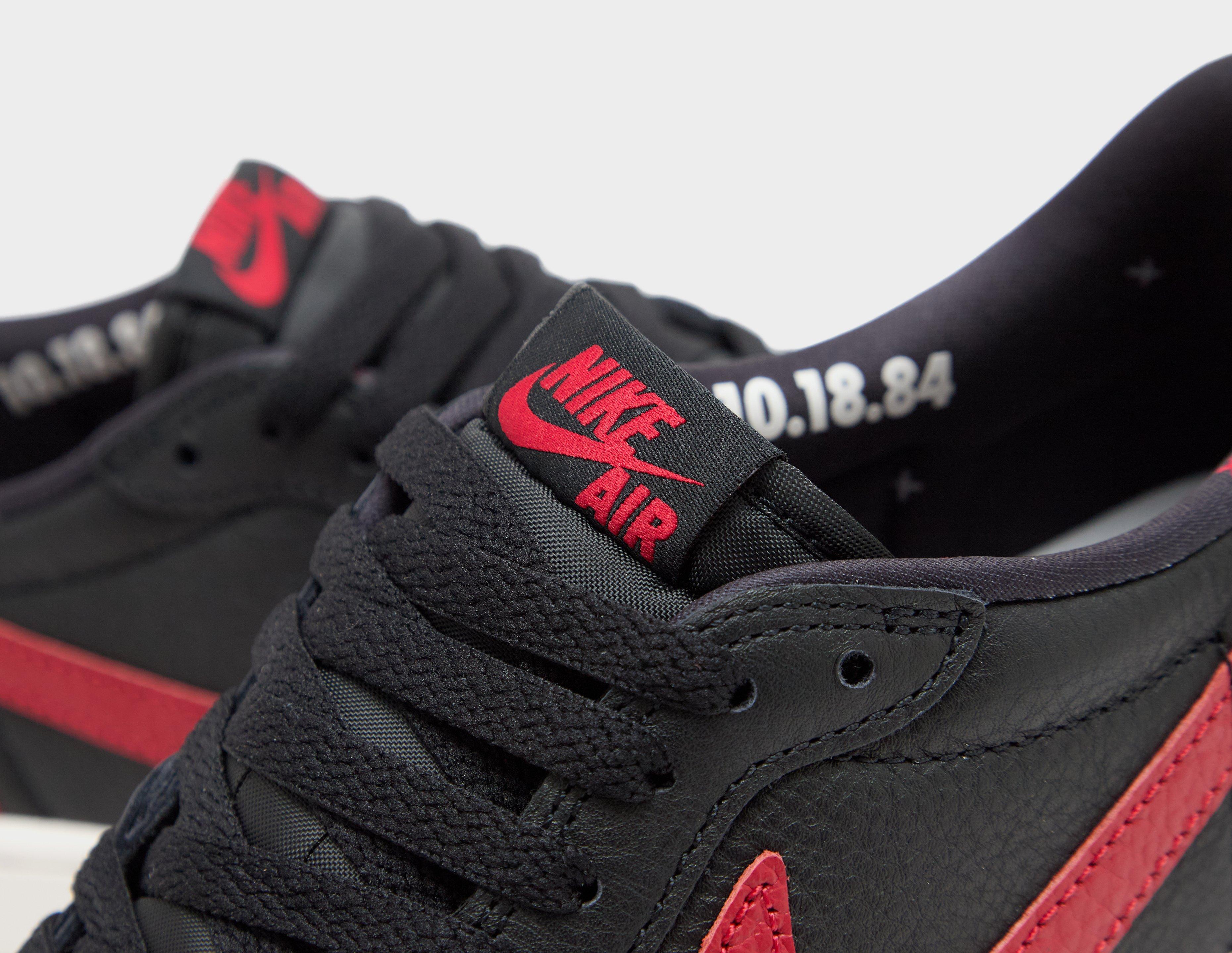 Jordan Air 1 Low OG 'Banned'