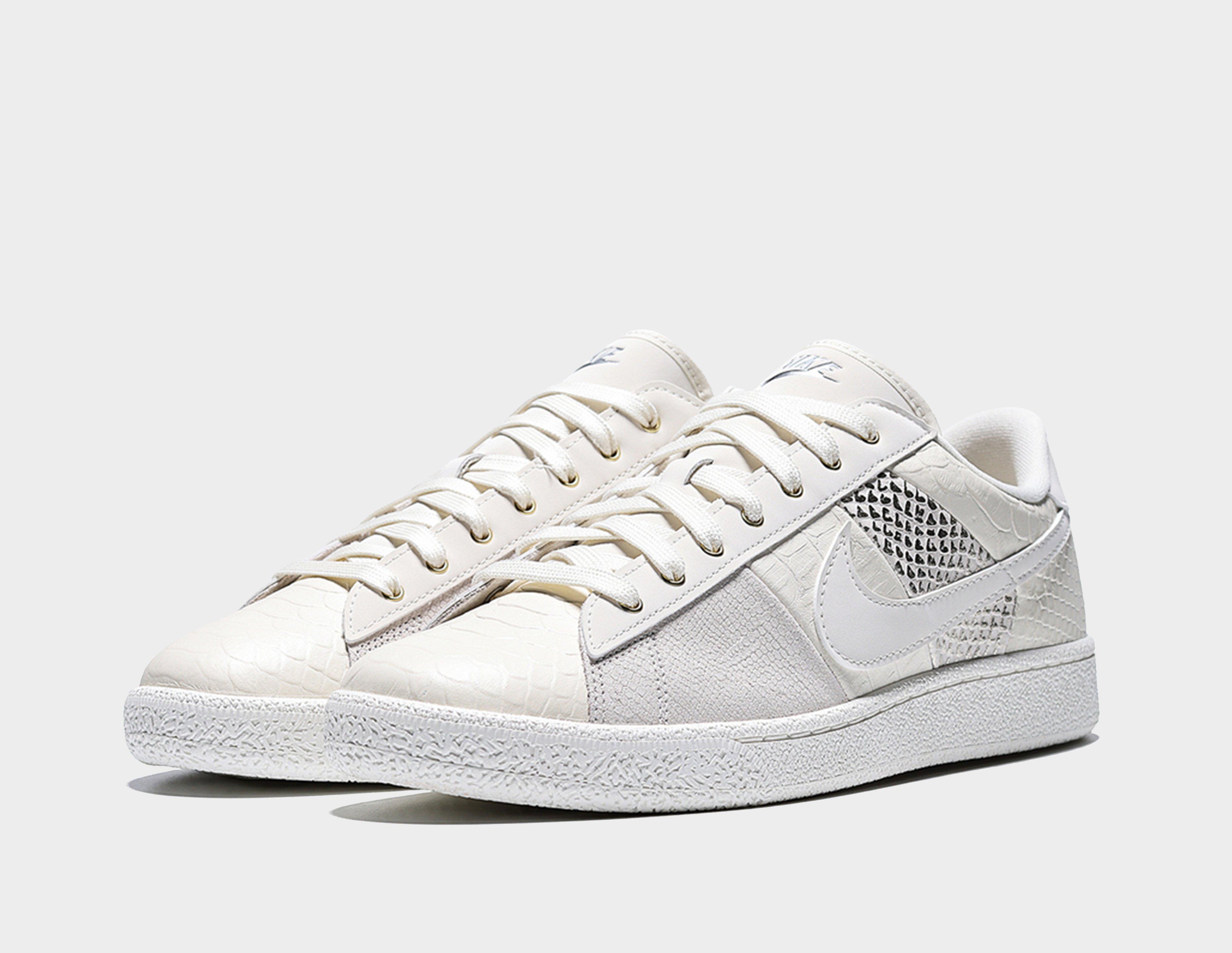 Nike Tennis Classic