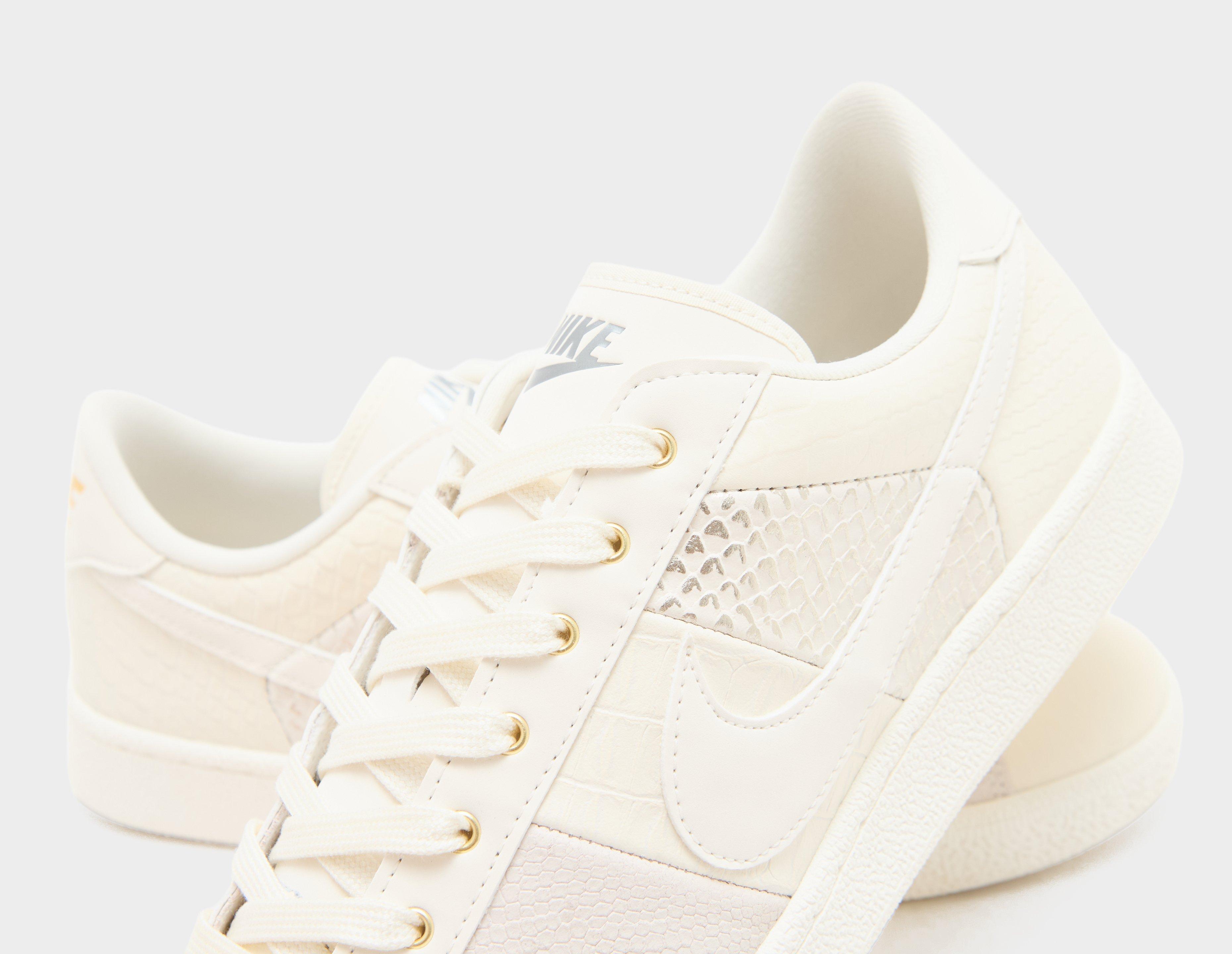 Nike Tennis Classic