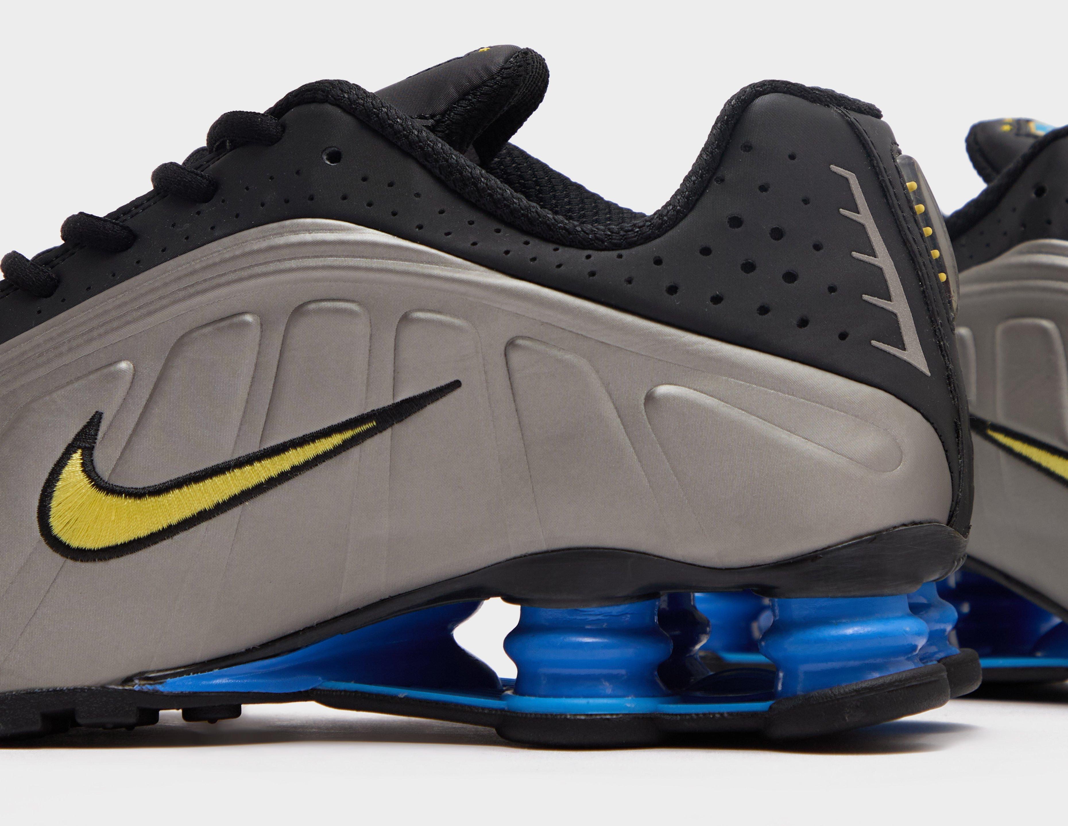 Nike Shox R4