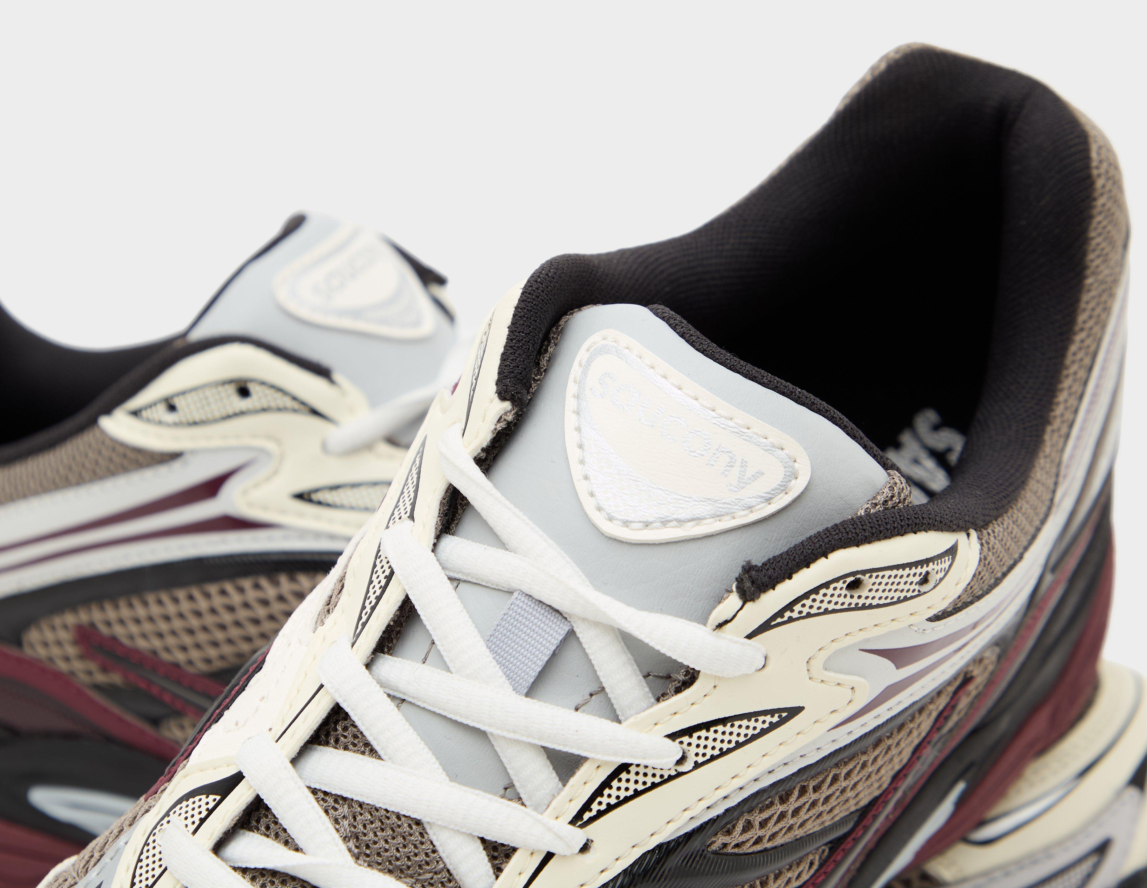 Saucony ProGrid Omni 9 TMY