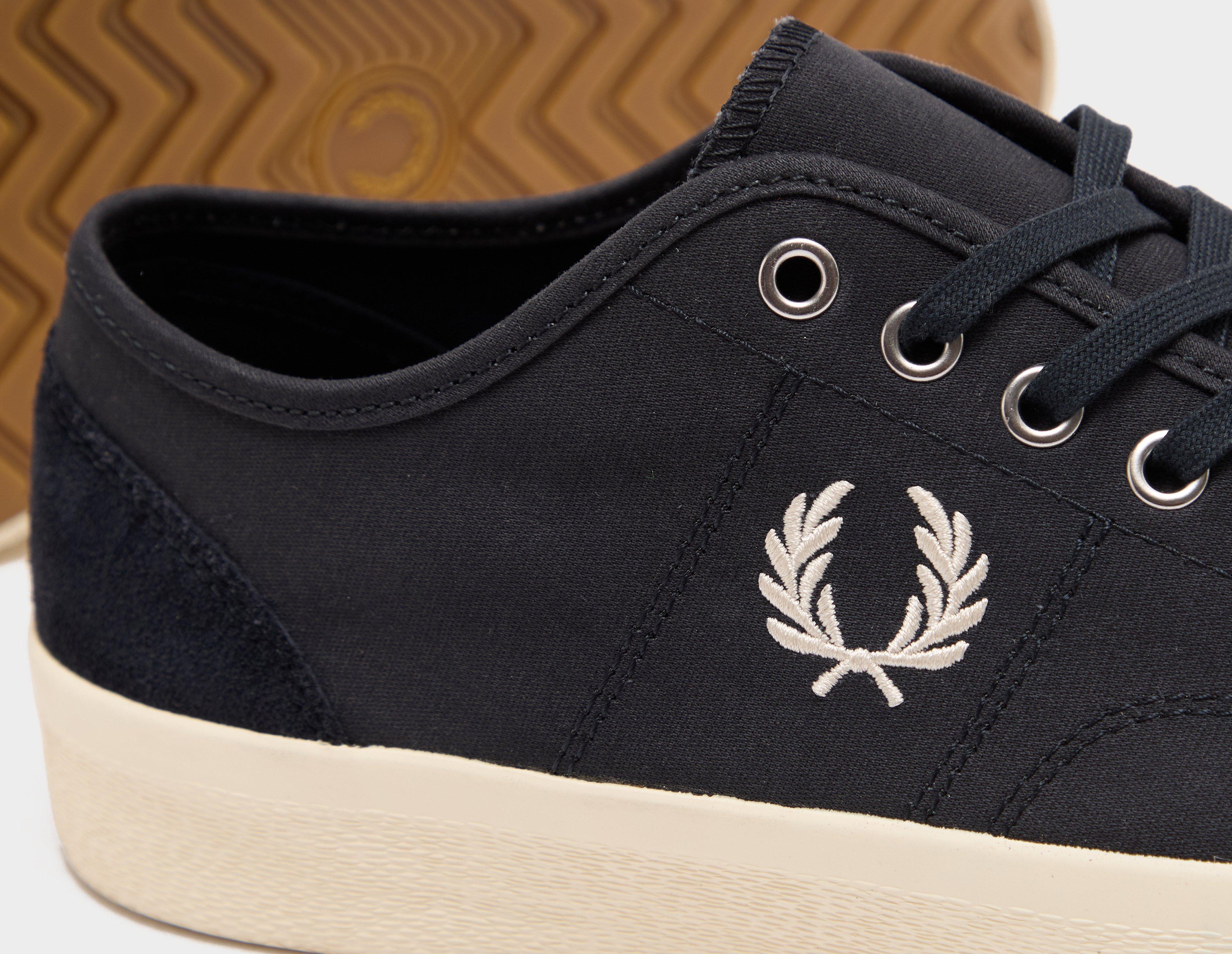 Fred Perry Hughes Canvas Plimsoll