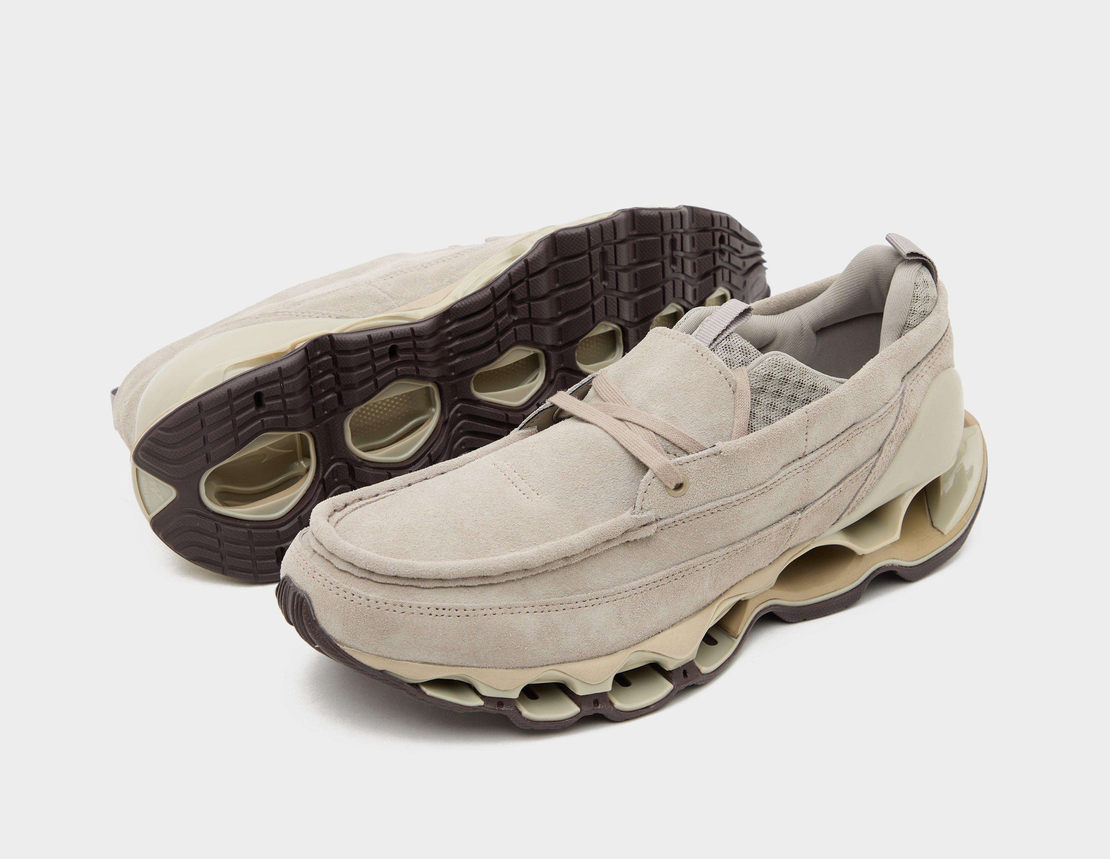 Mizuno Wave Prophecy Moc