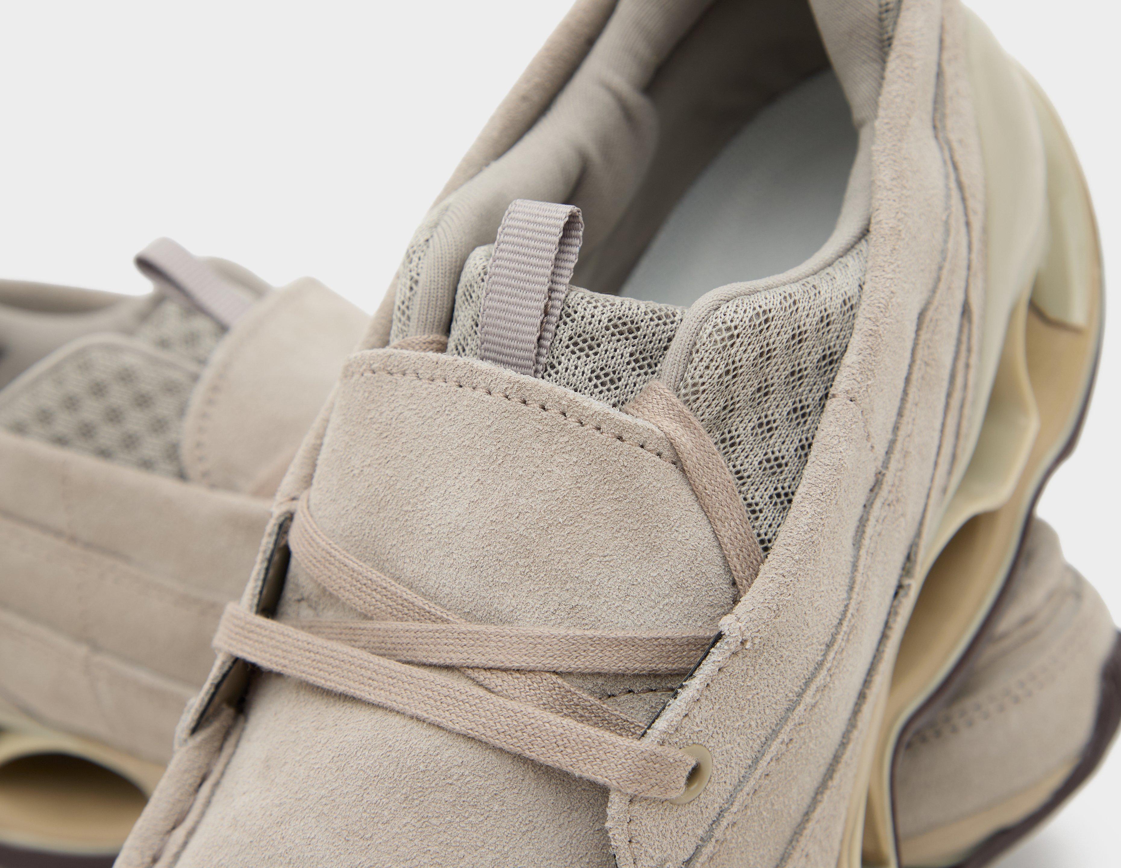 Mizuno Wave Prophecy Moc