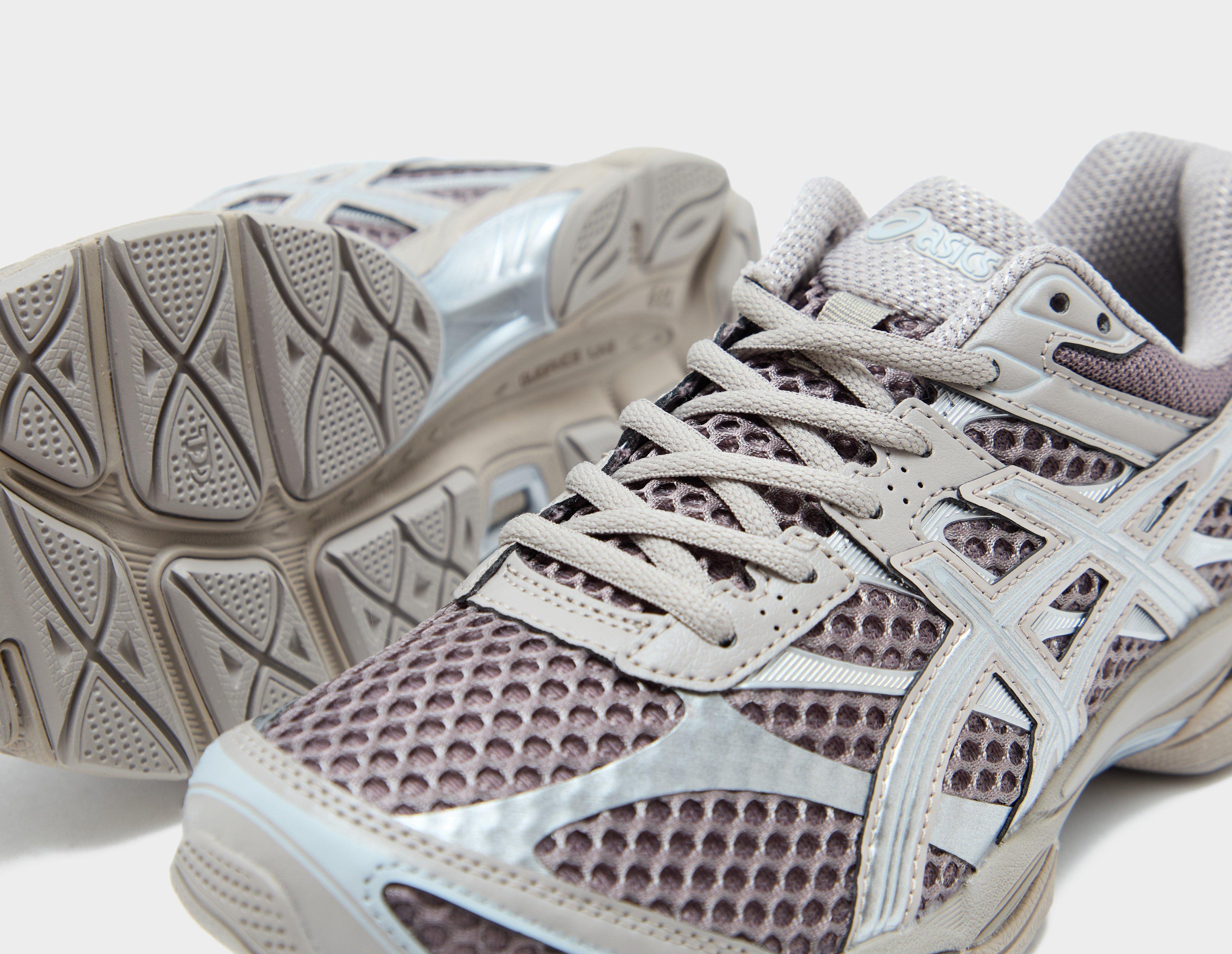 ASICS GEL-CUMULUS 16 para mujer