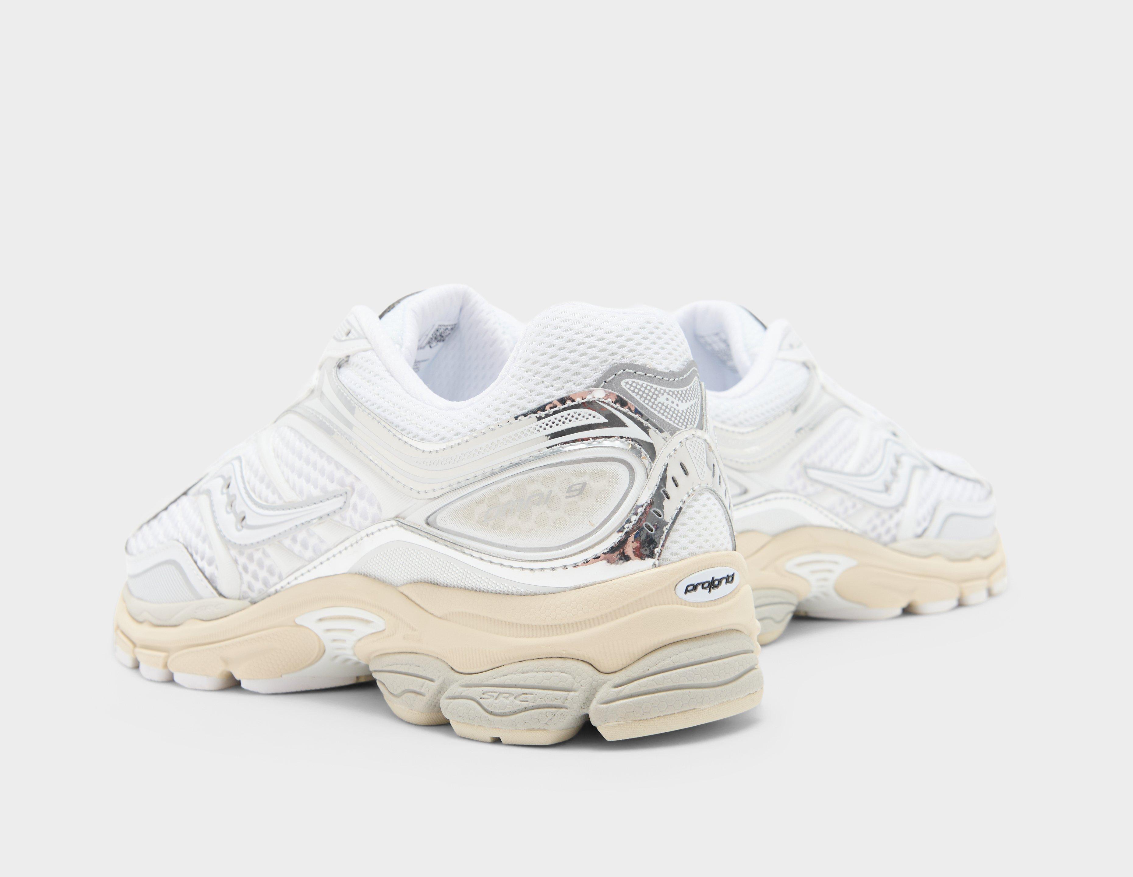 Saucony ProGrid Omni 9