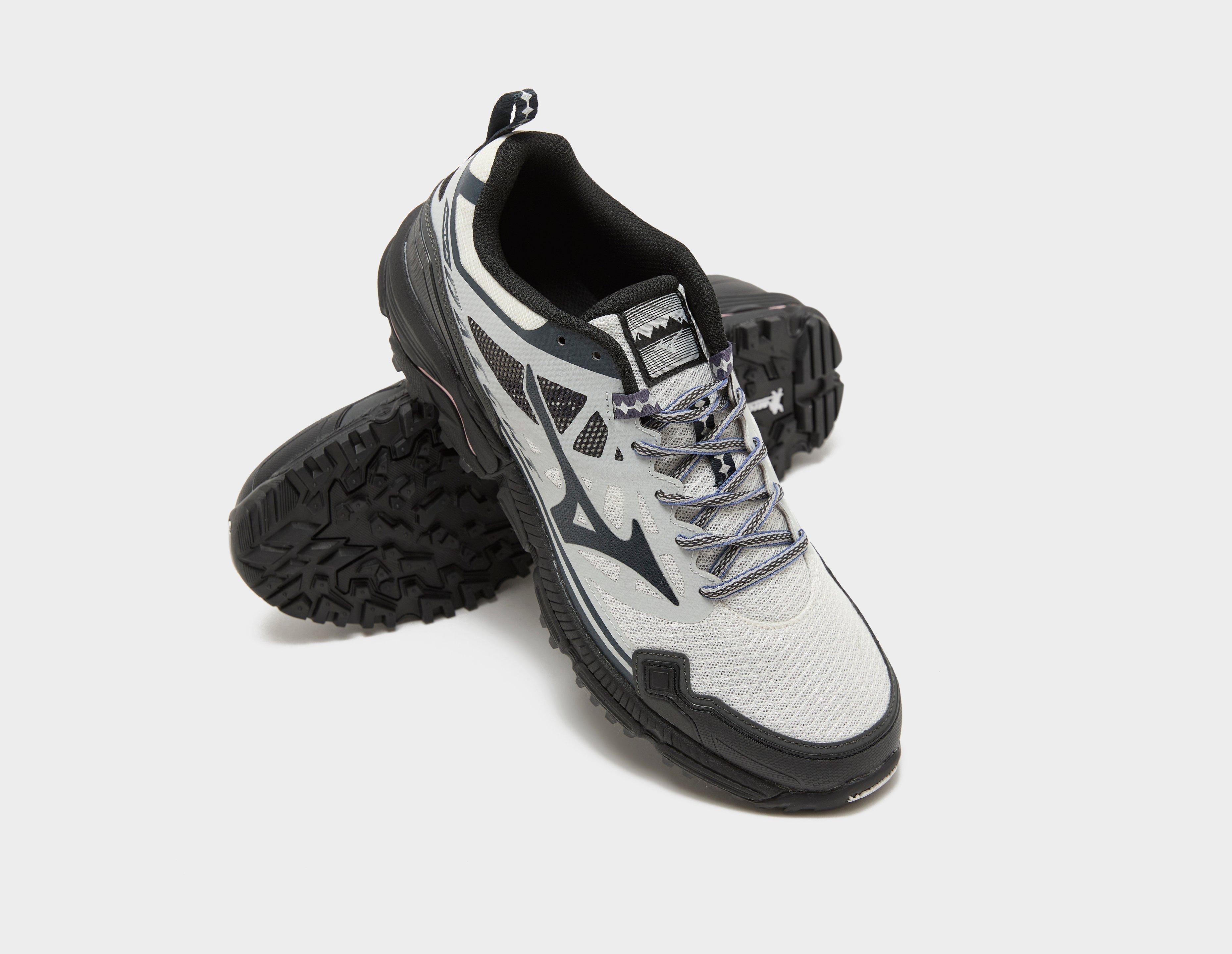 Mizuno Wave Diachi LS
