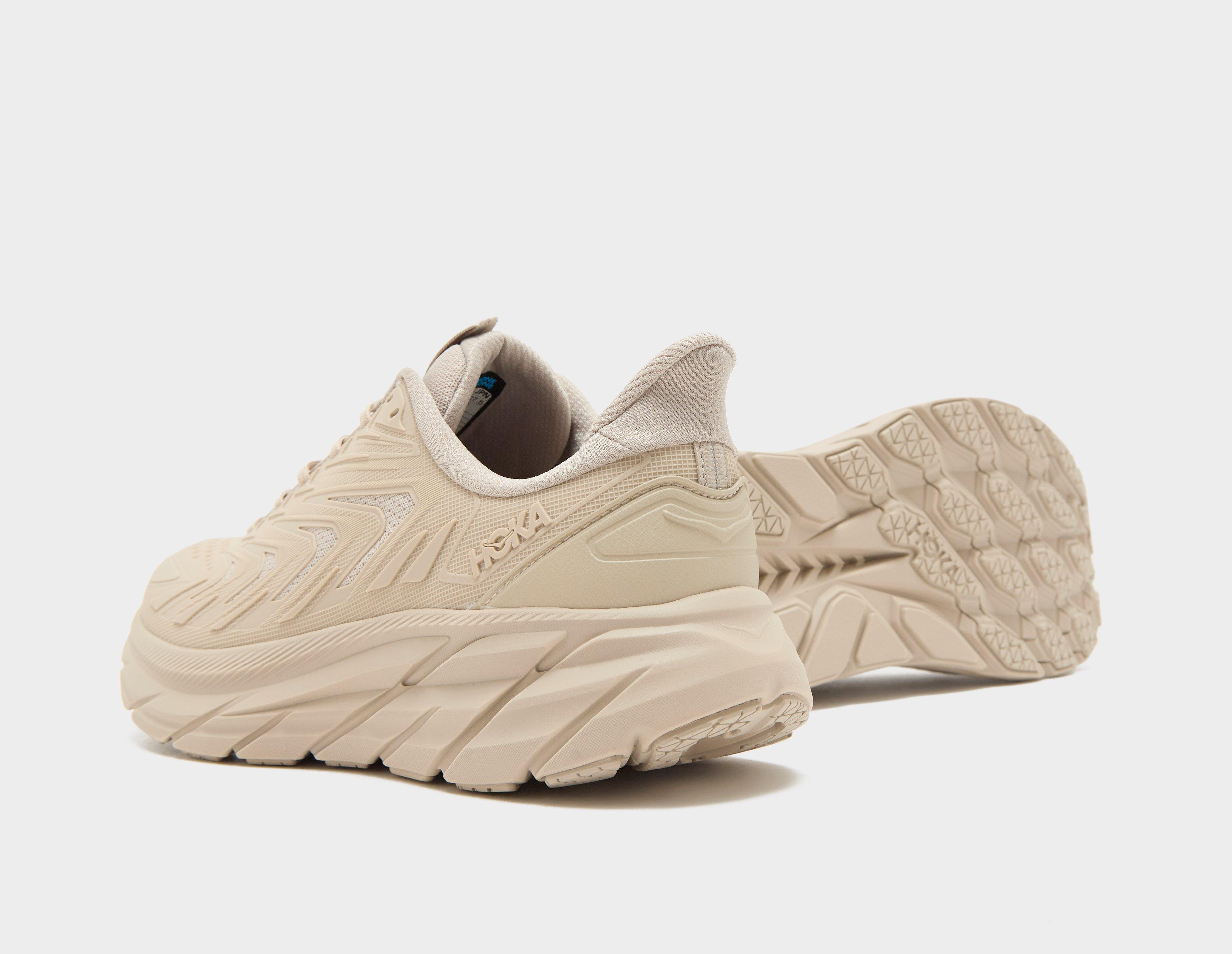 HOKA Clifton UTL