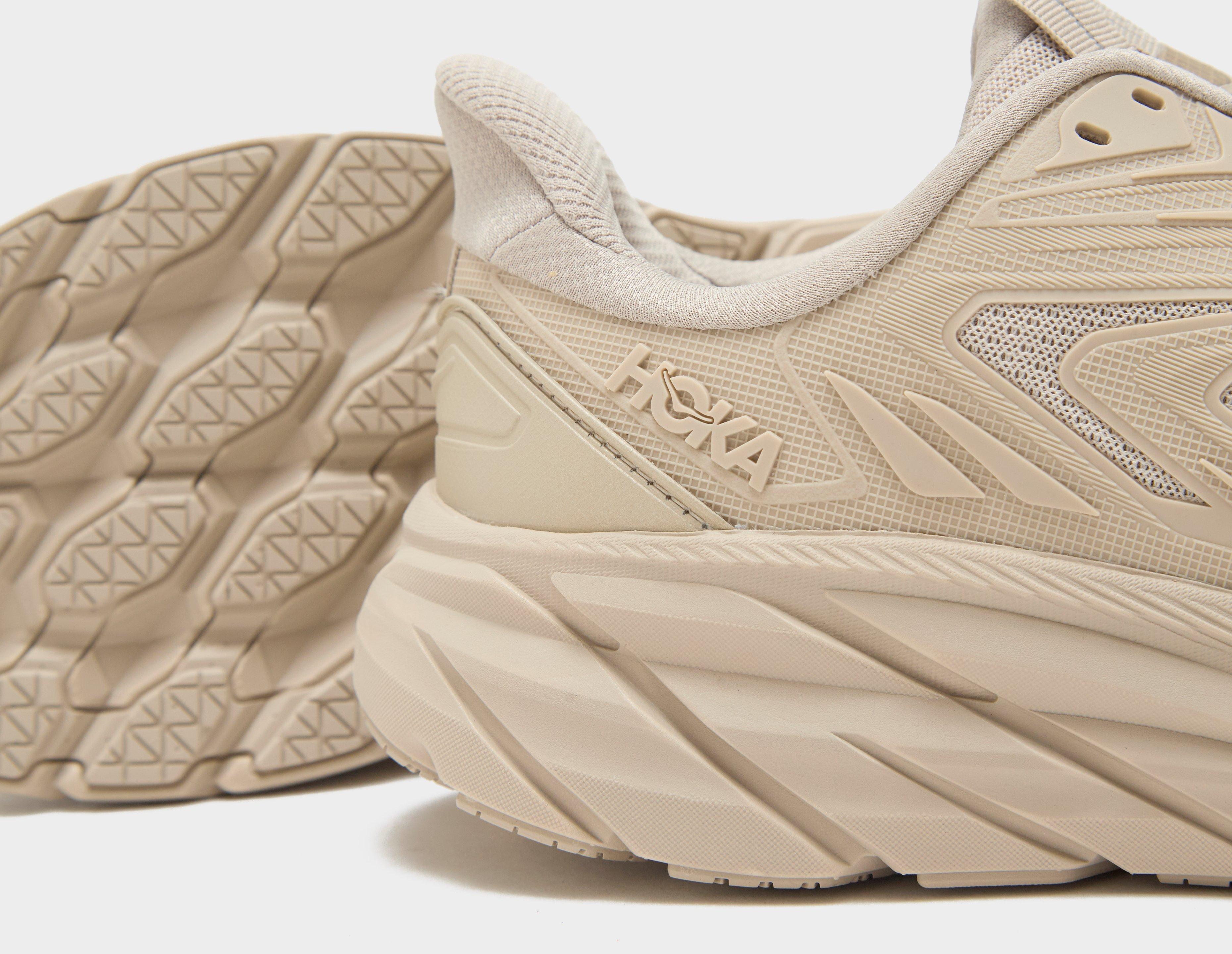 HOKA Clifton UTL