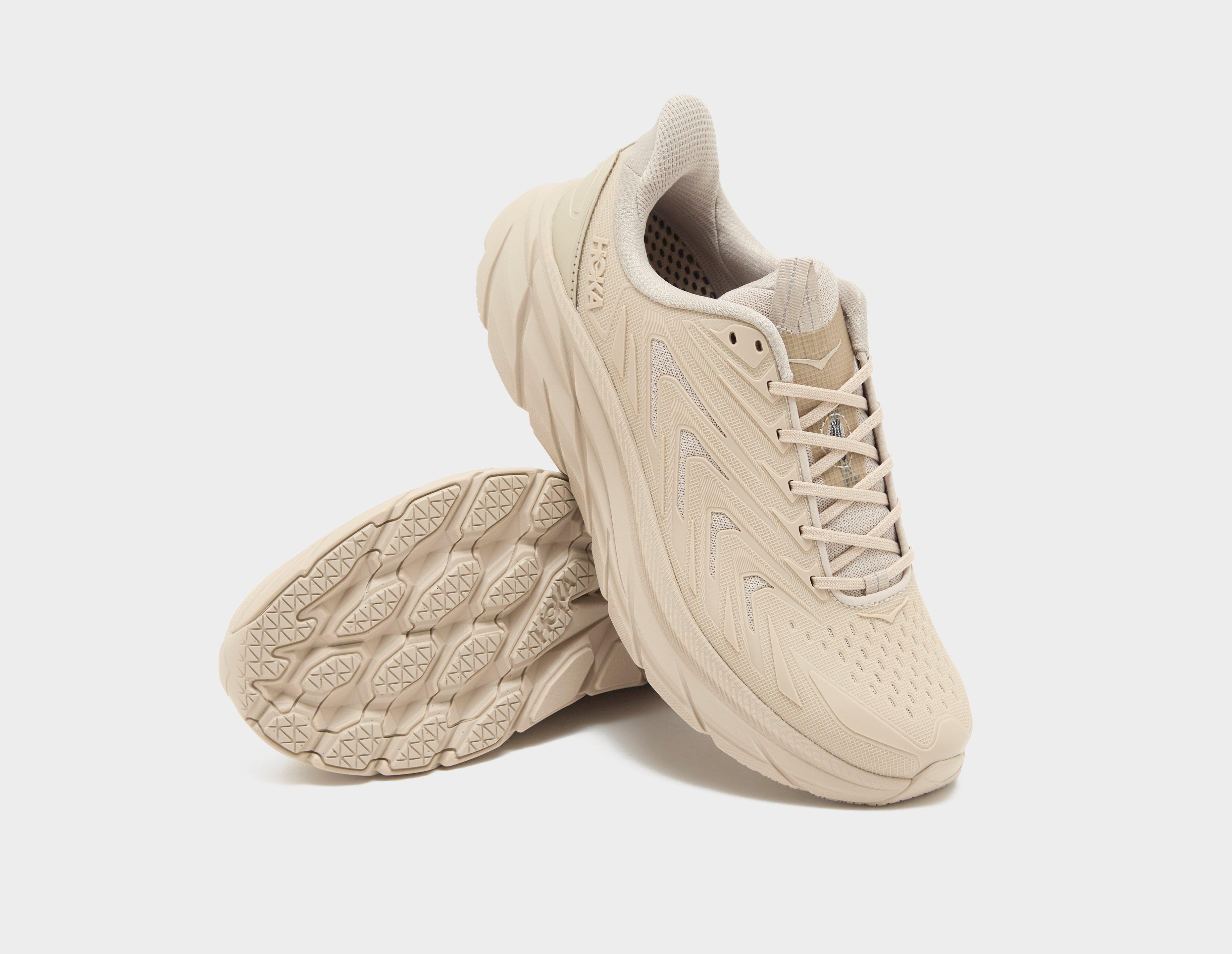 HOKA Clifton UTL