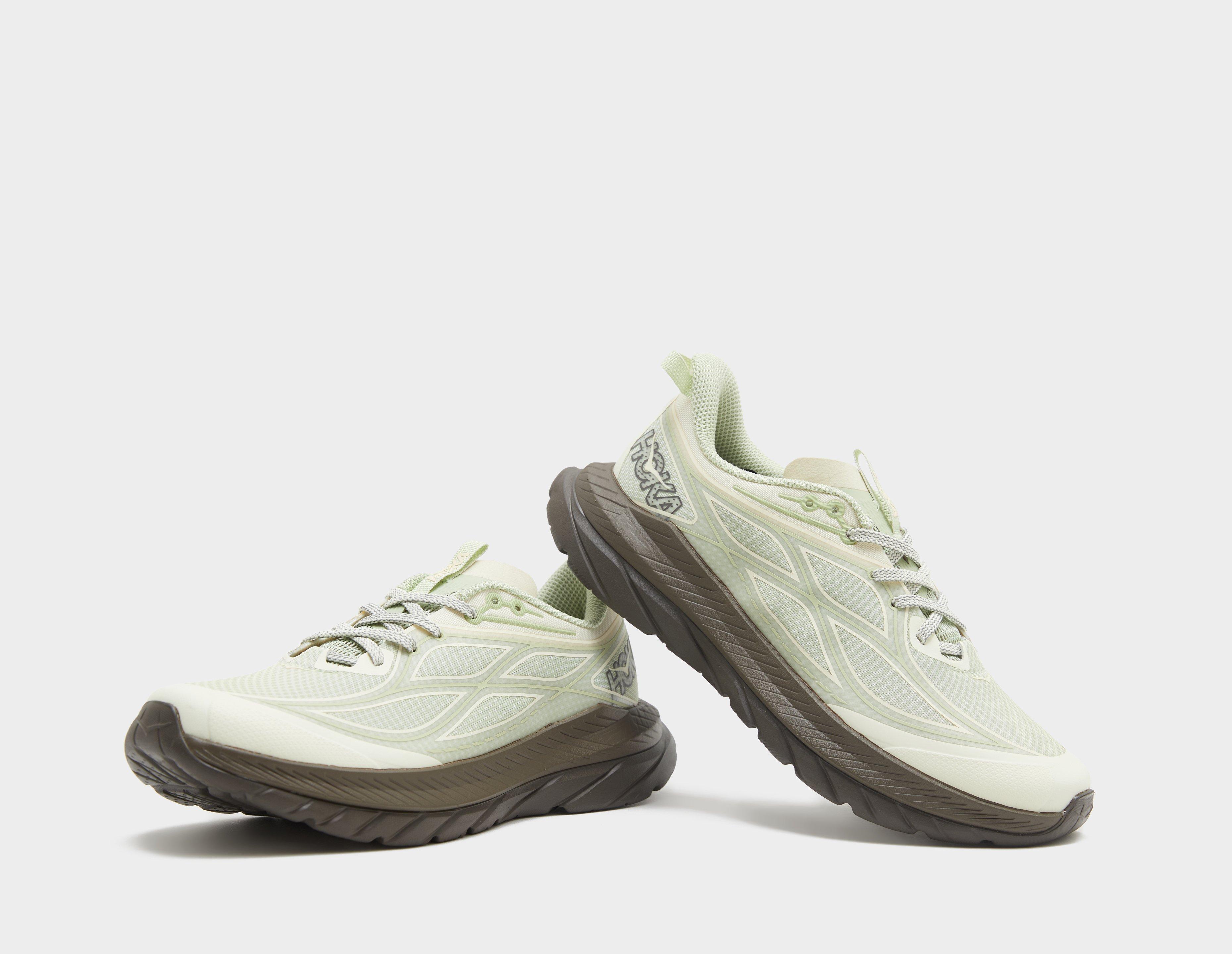 HOKA Mach Remastered Aura