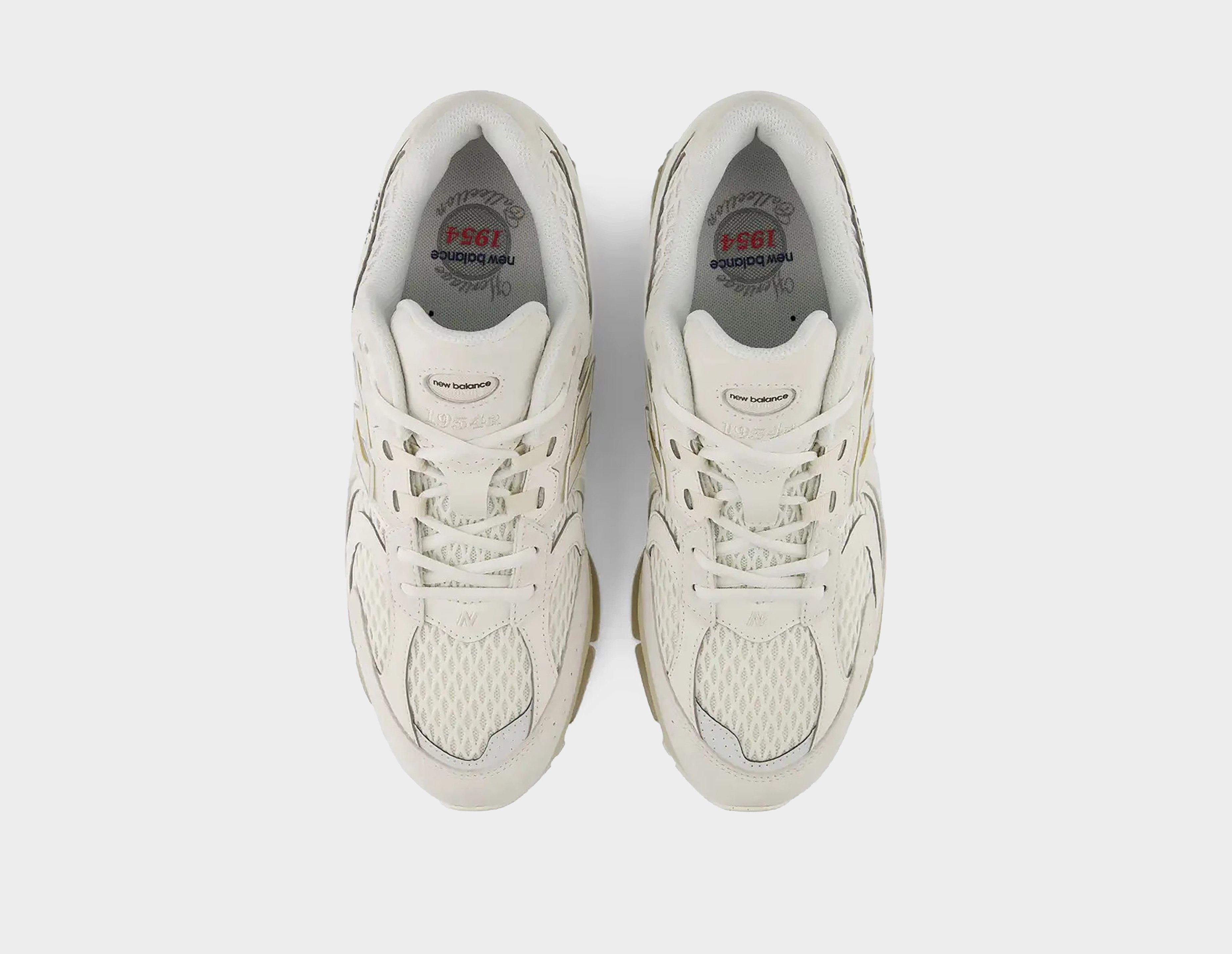 New Balance 1954