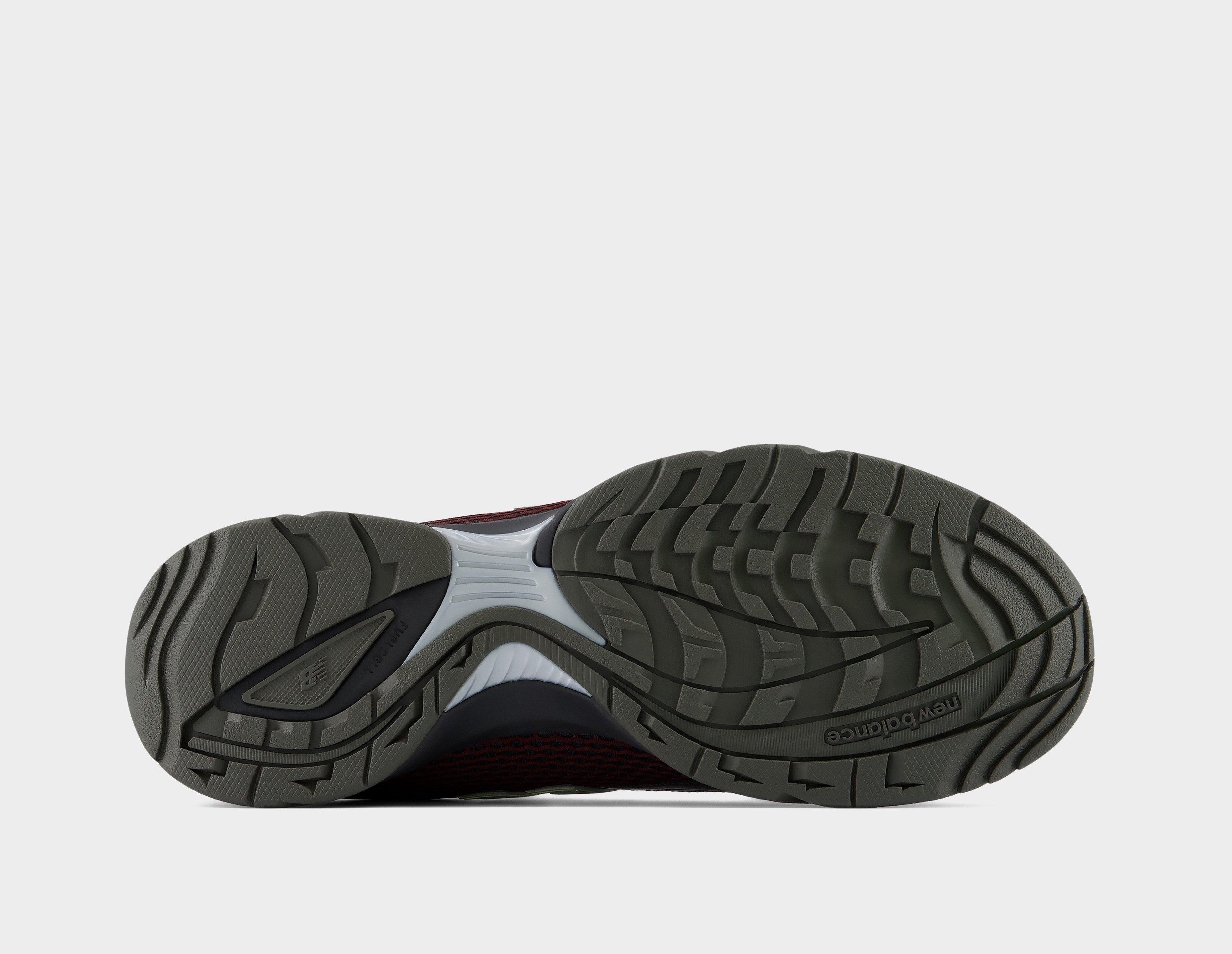 New Balance RC56