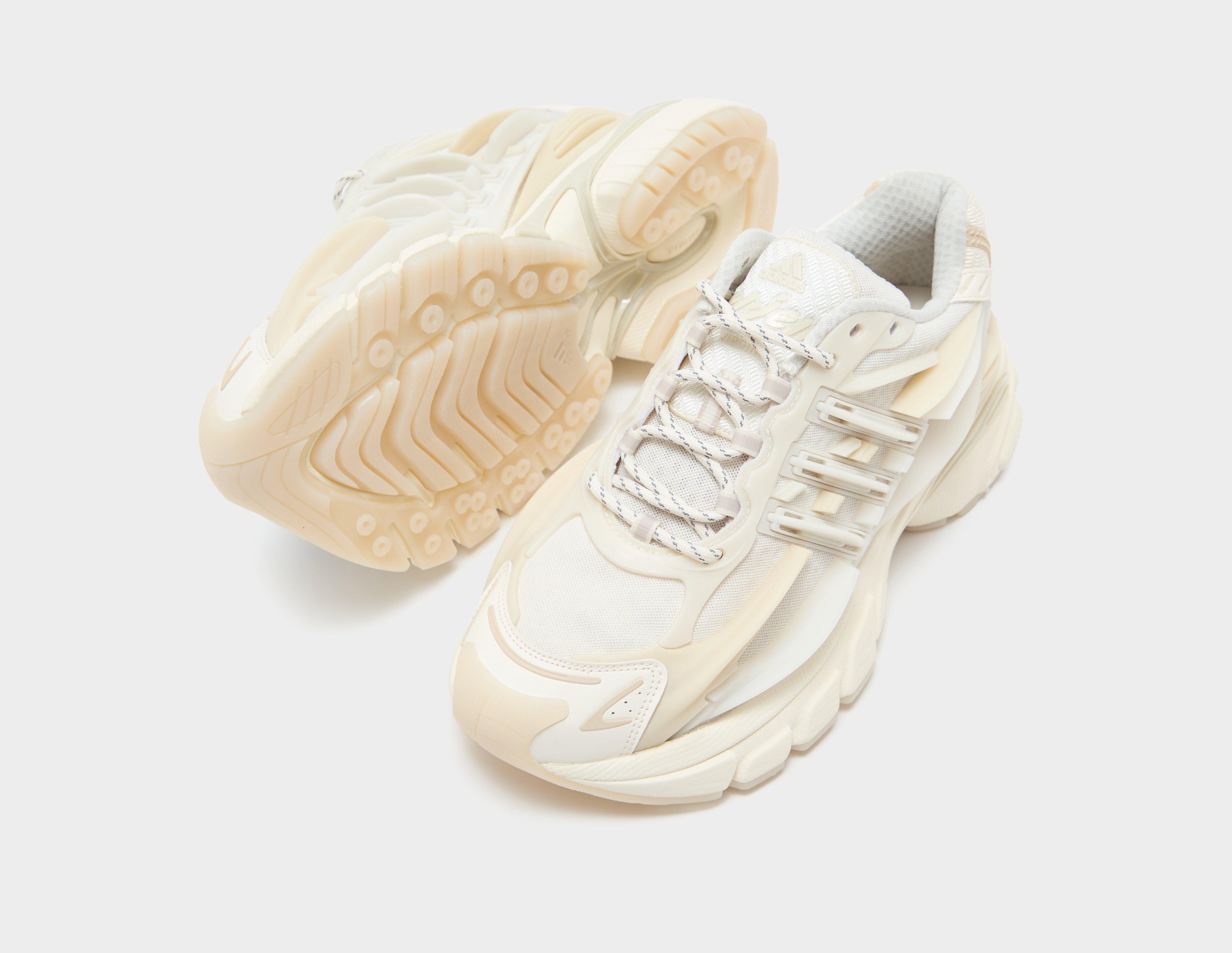 adidas Originals x Pharrell Williams Adistar Jellyfish