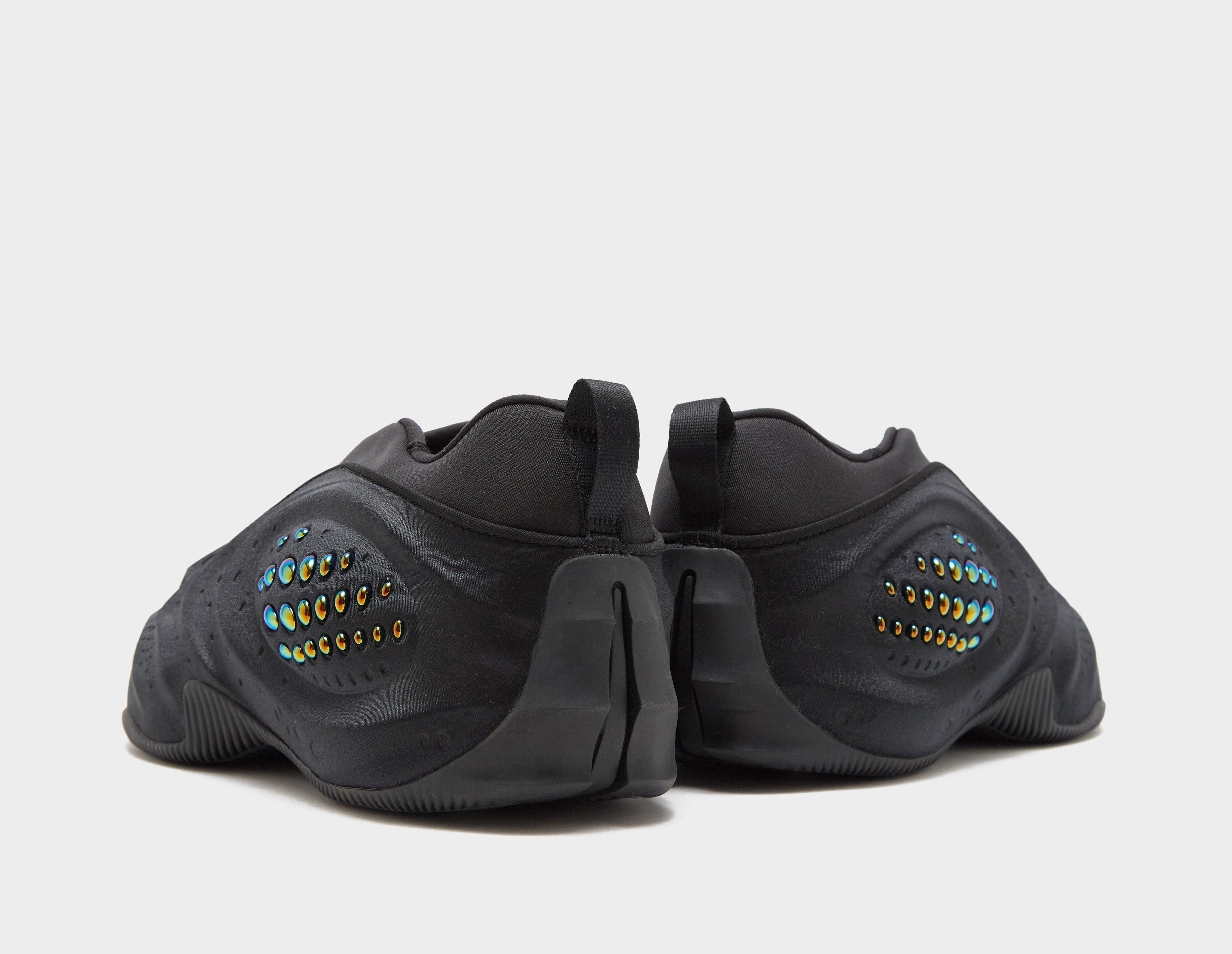Nike First Sight Shadow