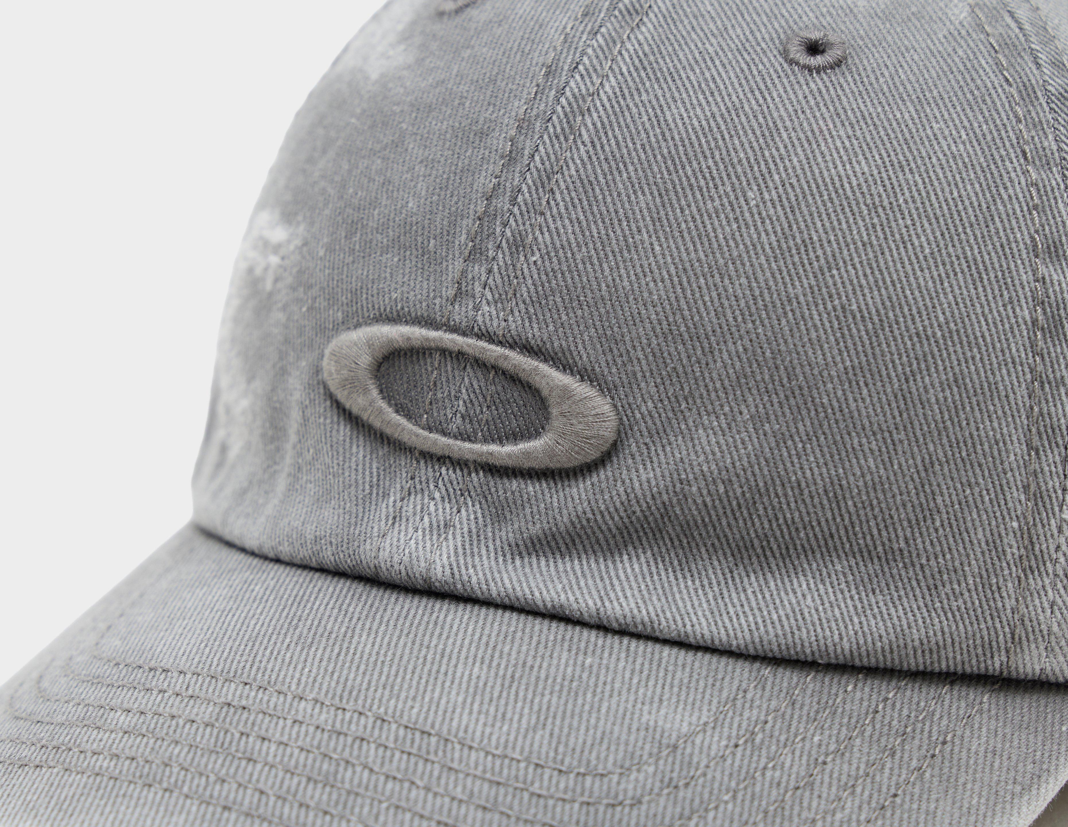 Oakley Reserve Distressed Cap