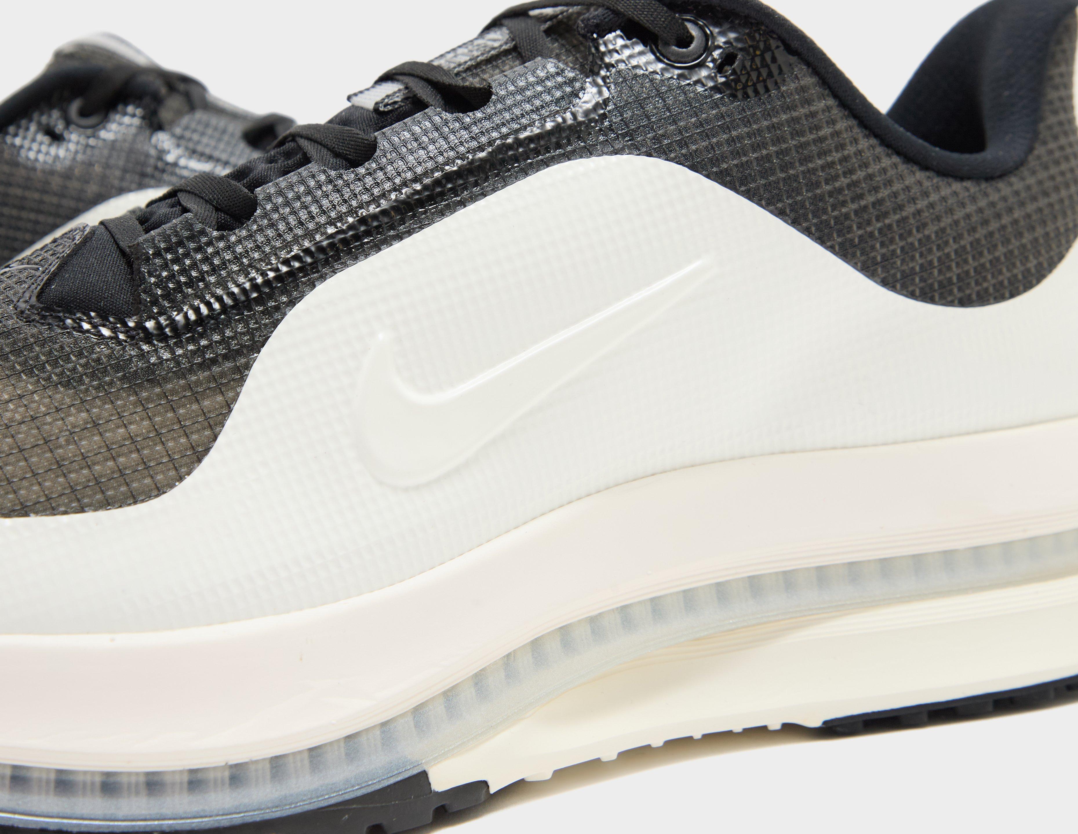 Nike Pegasus Premium
