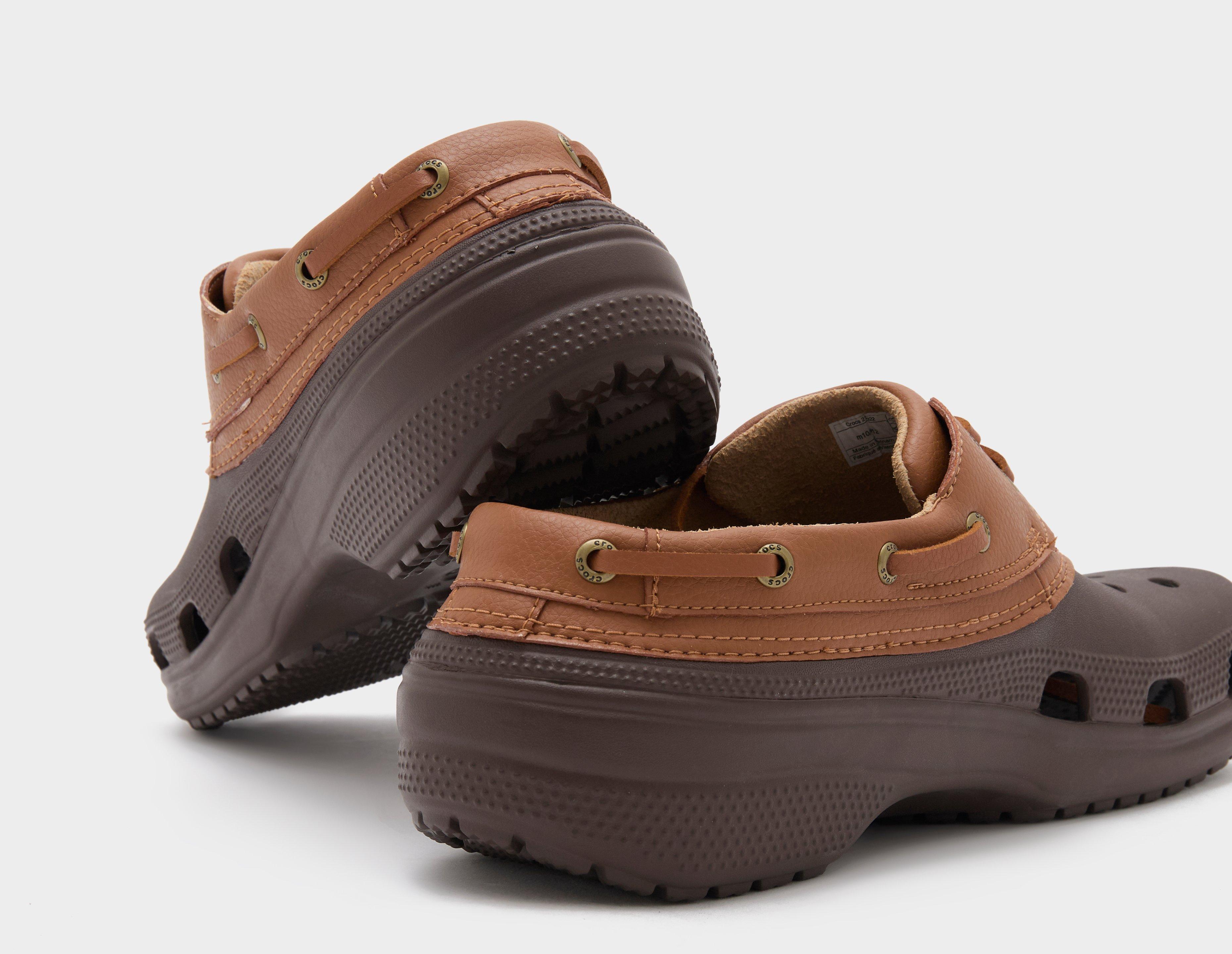 Crocs Classic Boat Clog