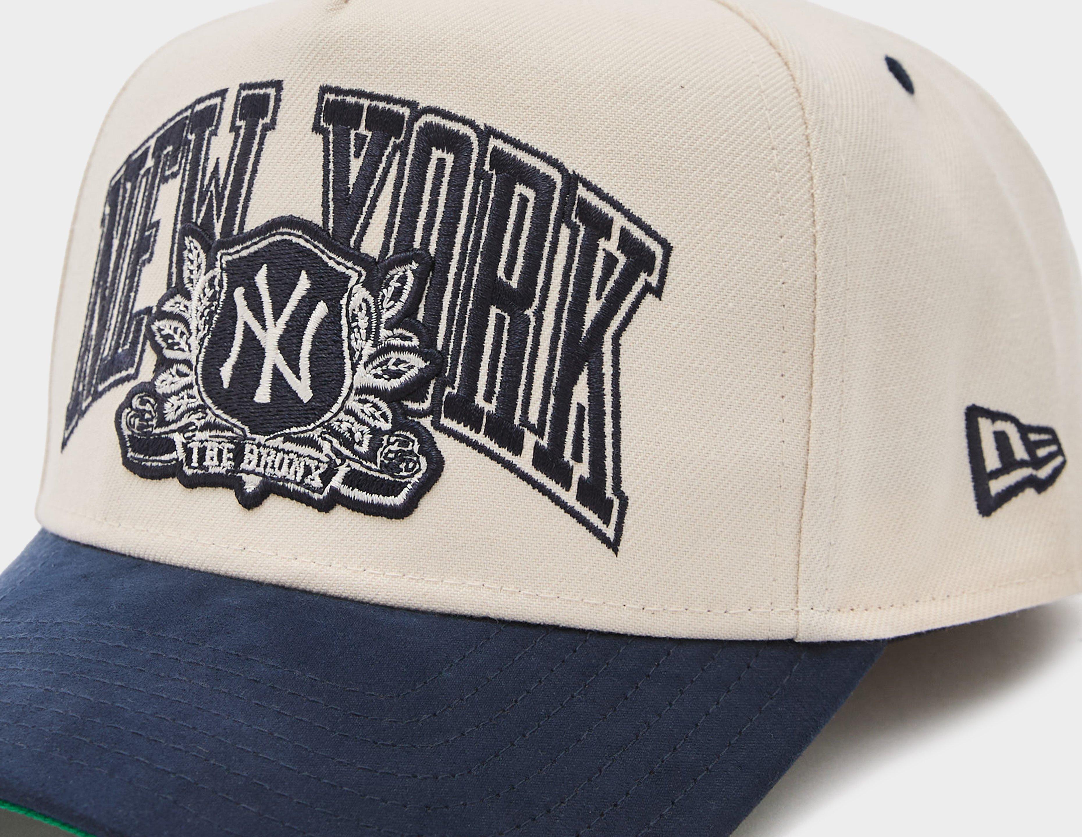 New Era New York Yankees Suede 9FORTY E-Frame Cap