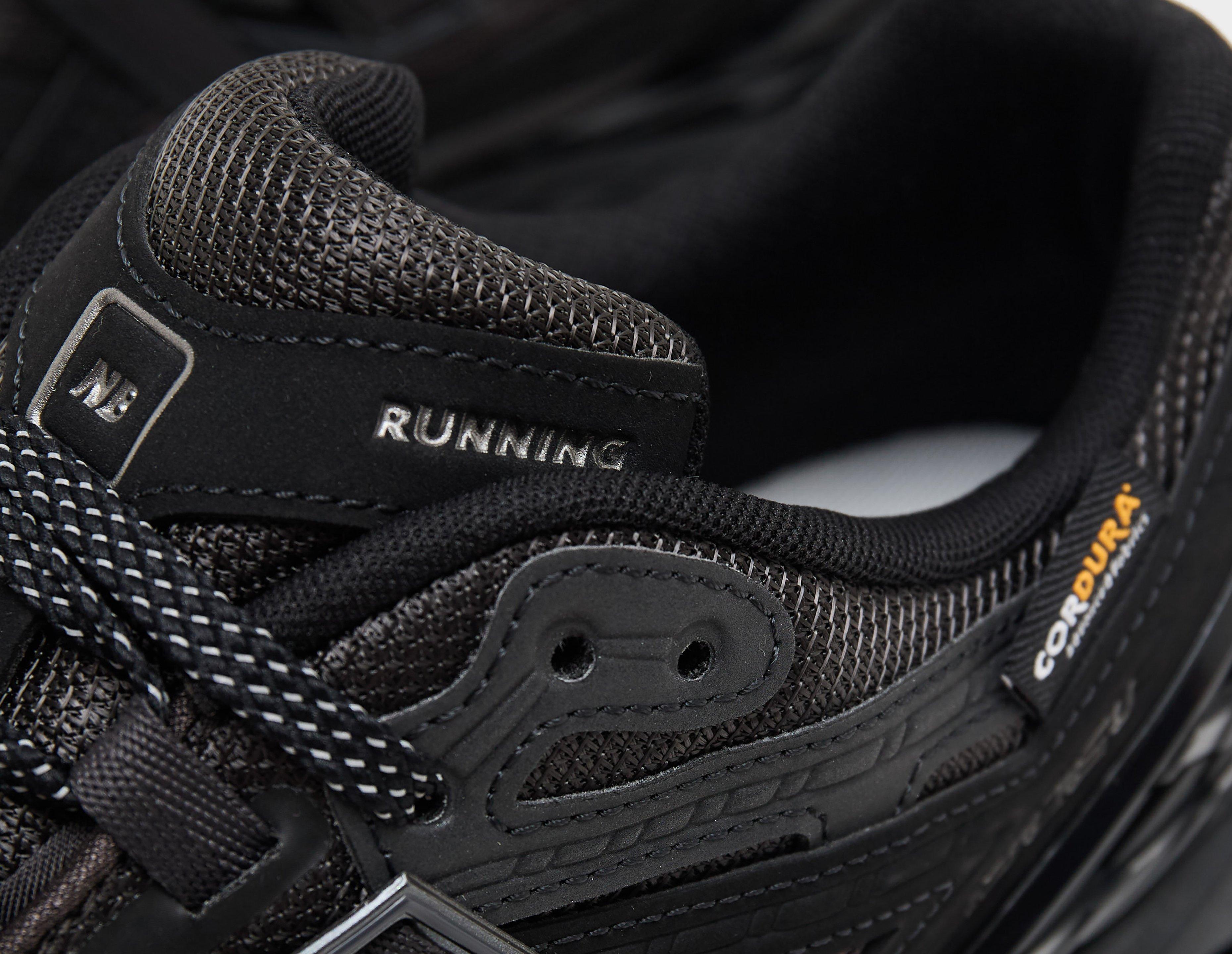 New Balance 1906U