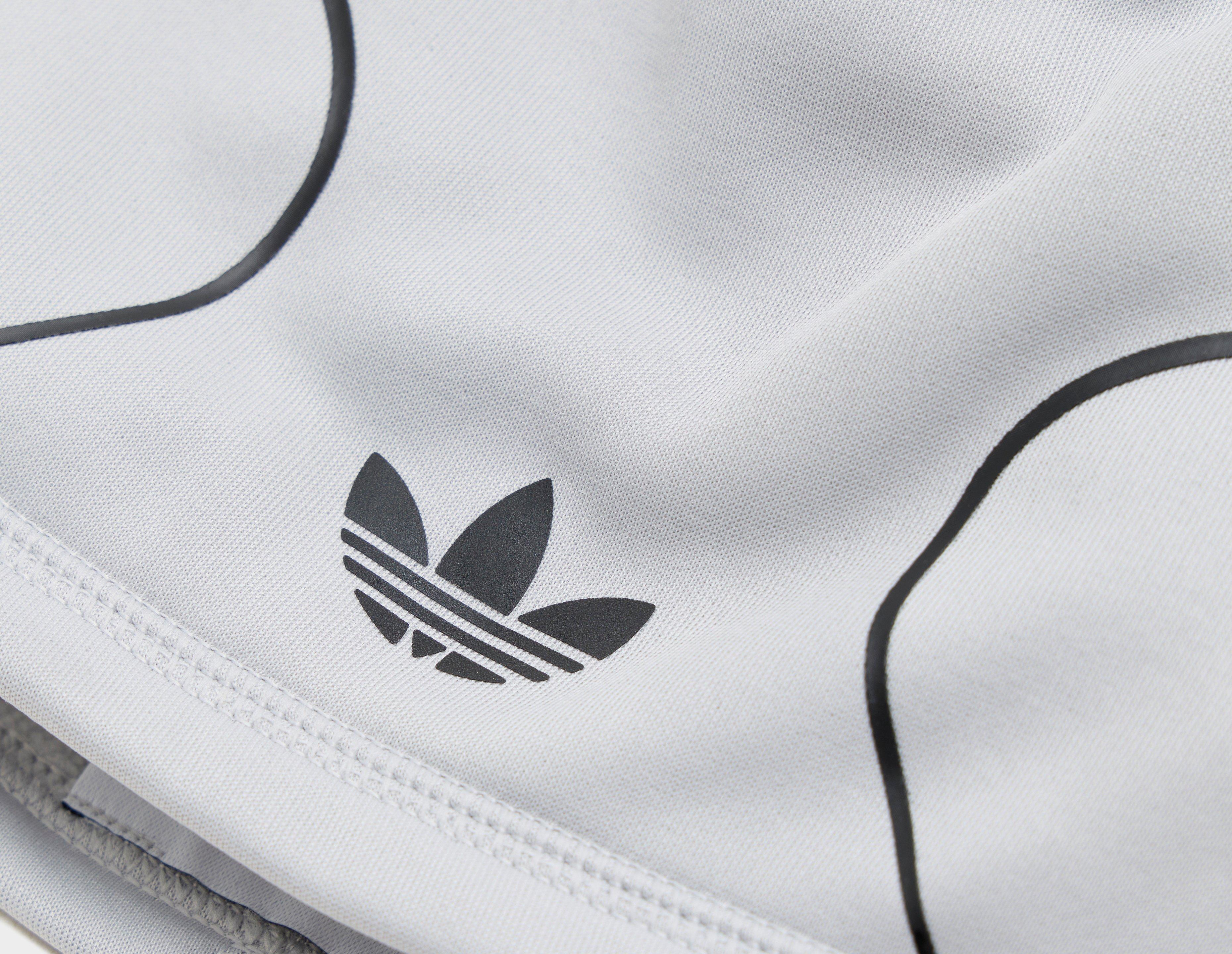 adidas Originals Skull Beanie