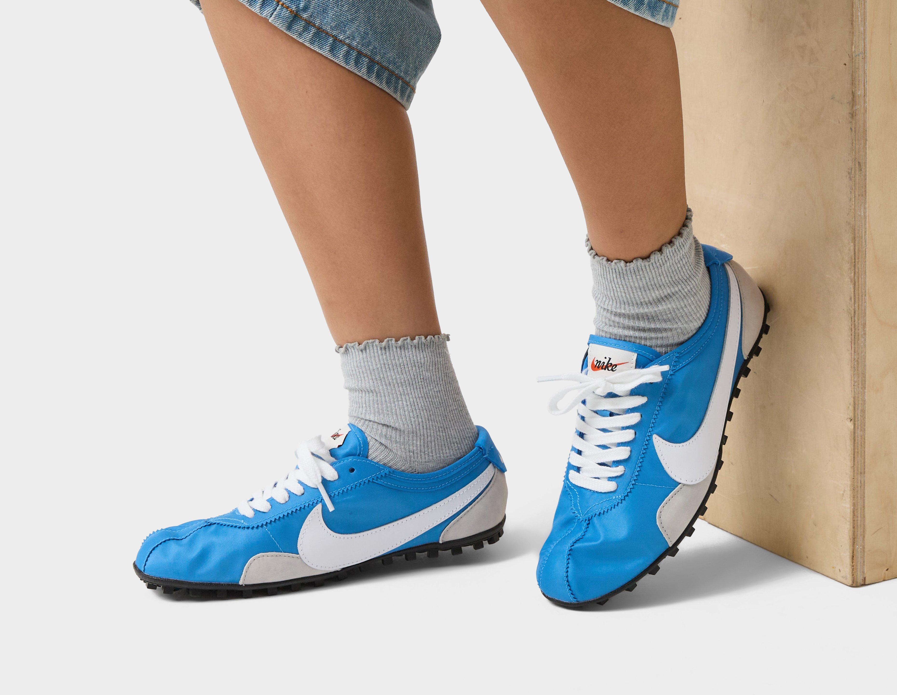 Nike Moon Racer Femme