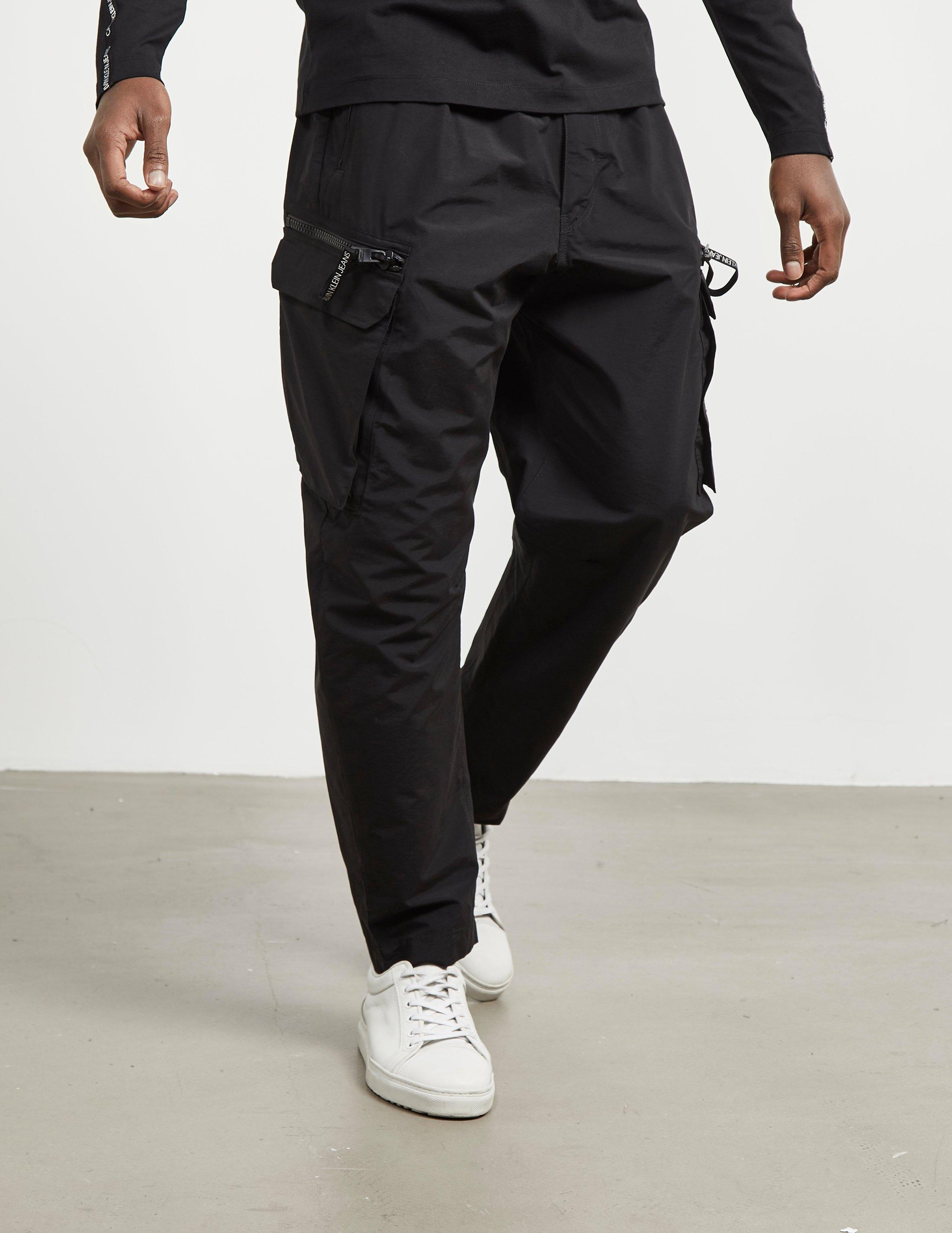 calvin klein cargo capris
