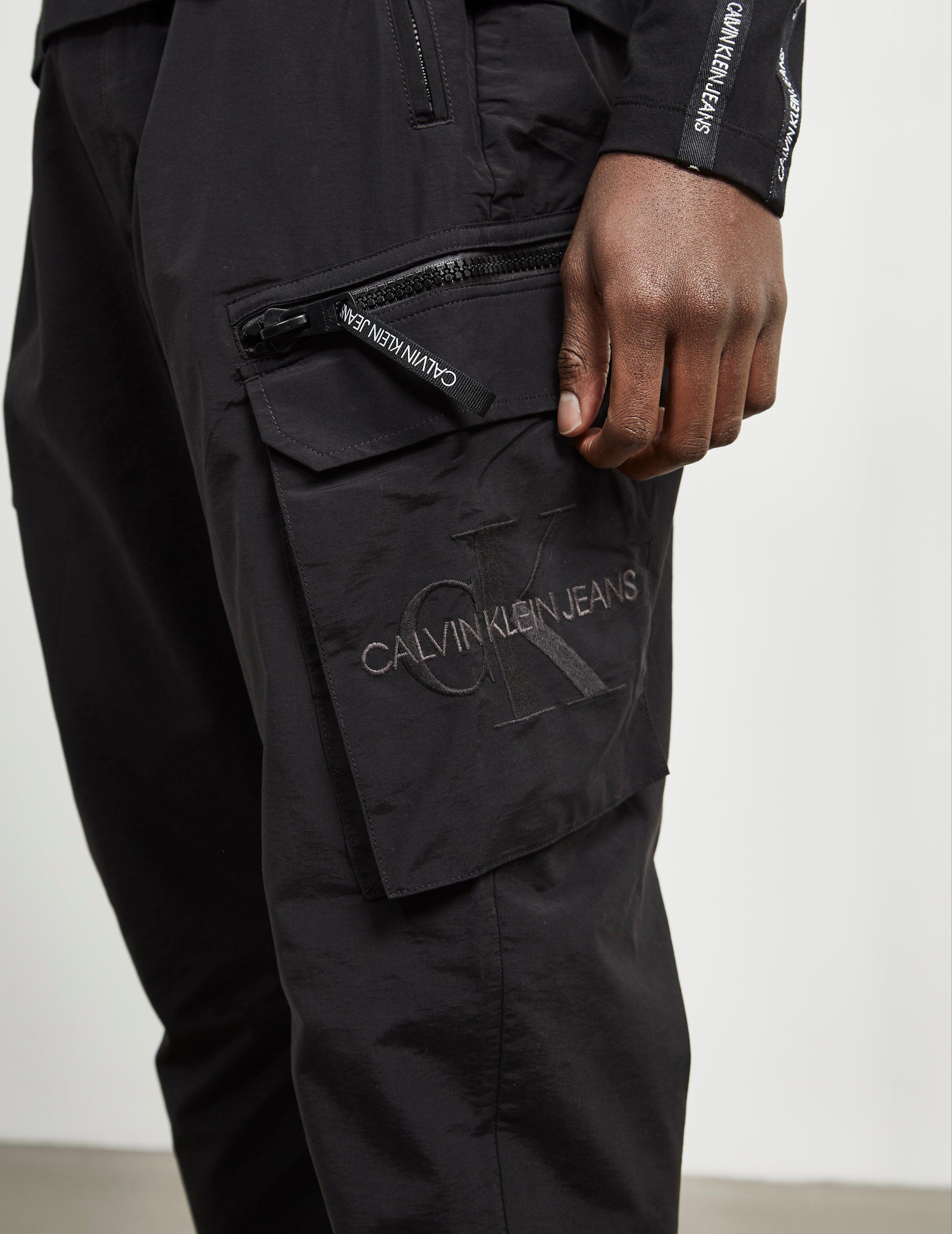 calvin klein jeans cargo pants