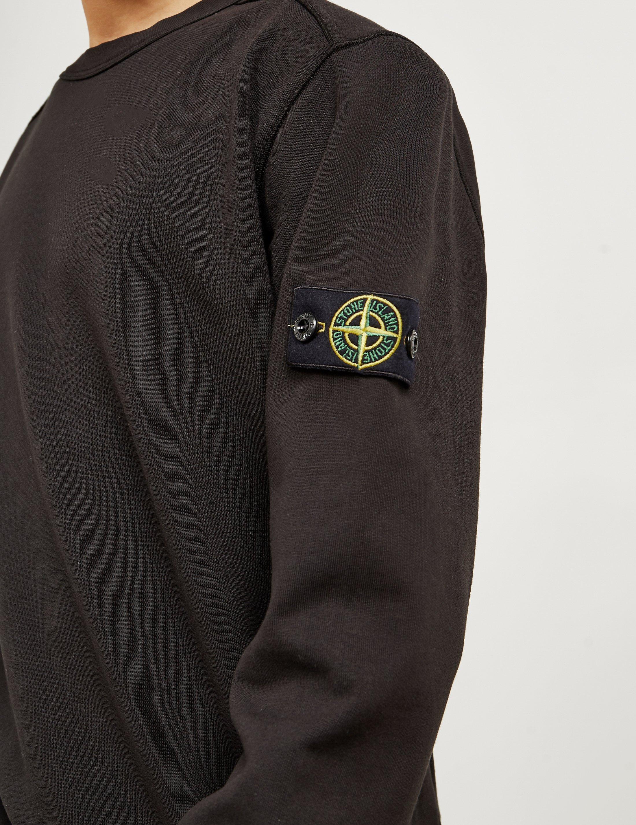 stone island badge crew sweatshirt