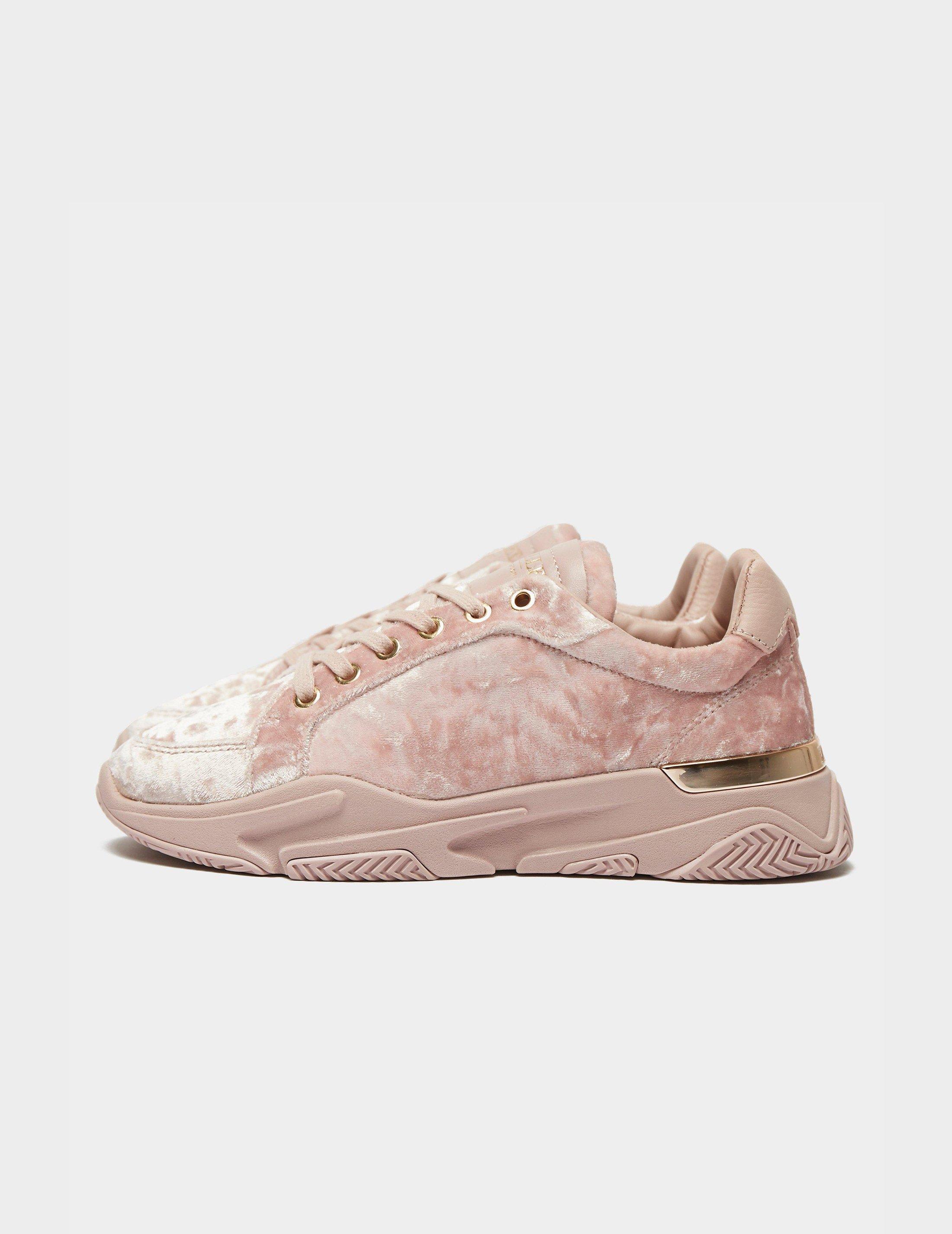 tommy mallet pink trainers