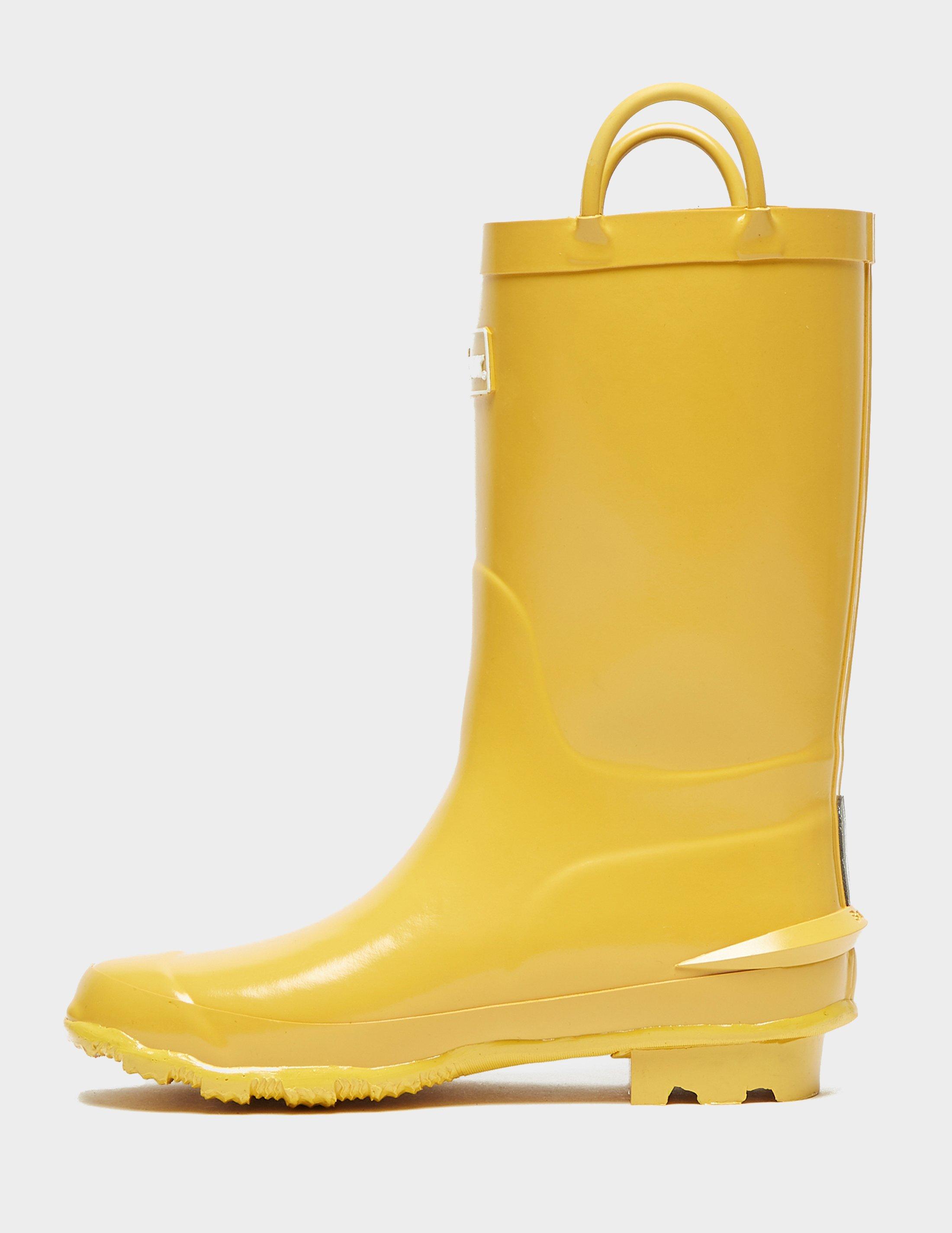 barbour yellow wellies