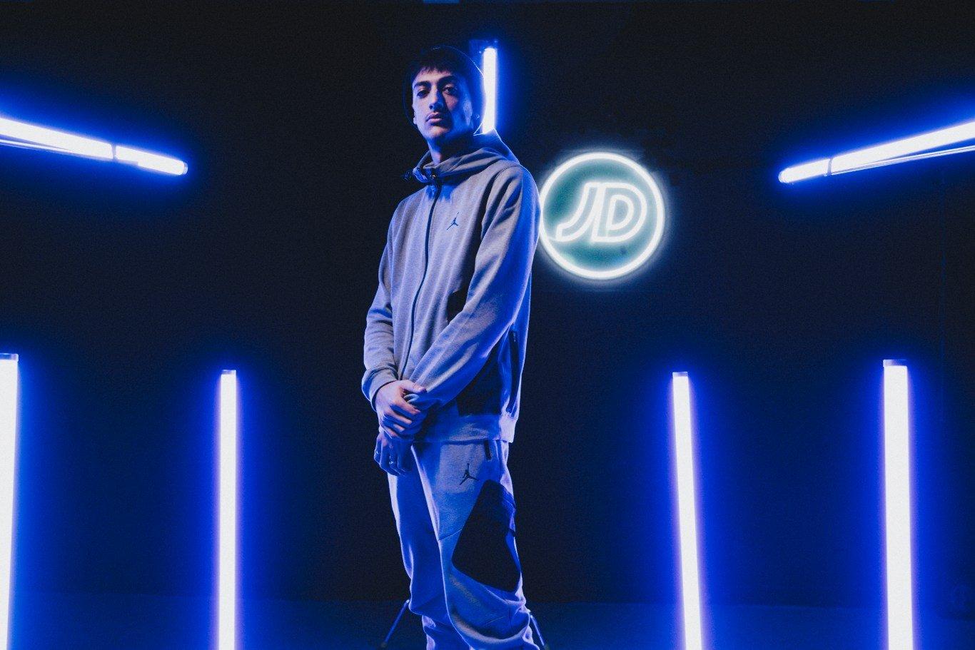 Posado Tirpa para JD Sports en FMS España 2022