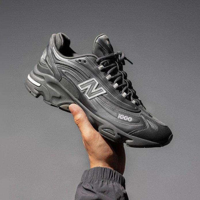 New Balance 1000 gris oscuro