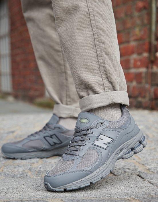 Harmaa New Balance 2002R