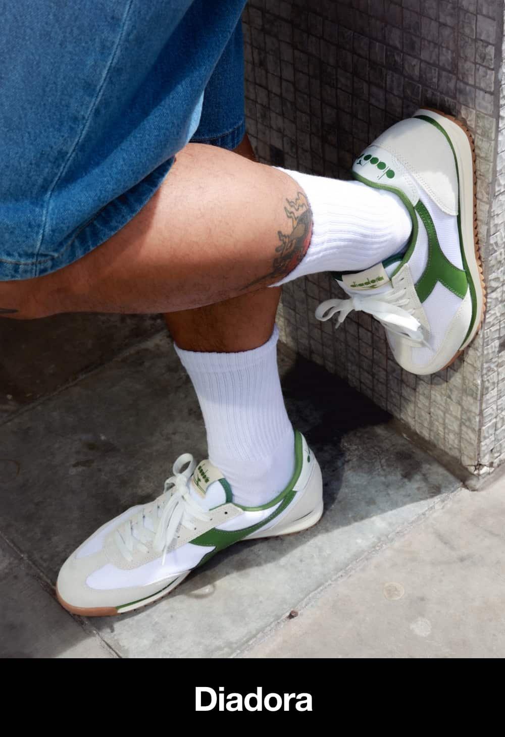 Diadora