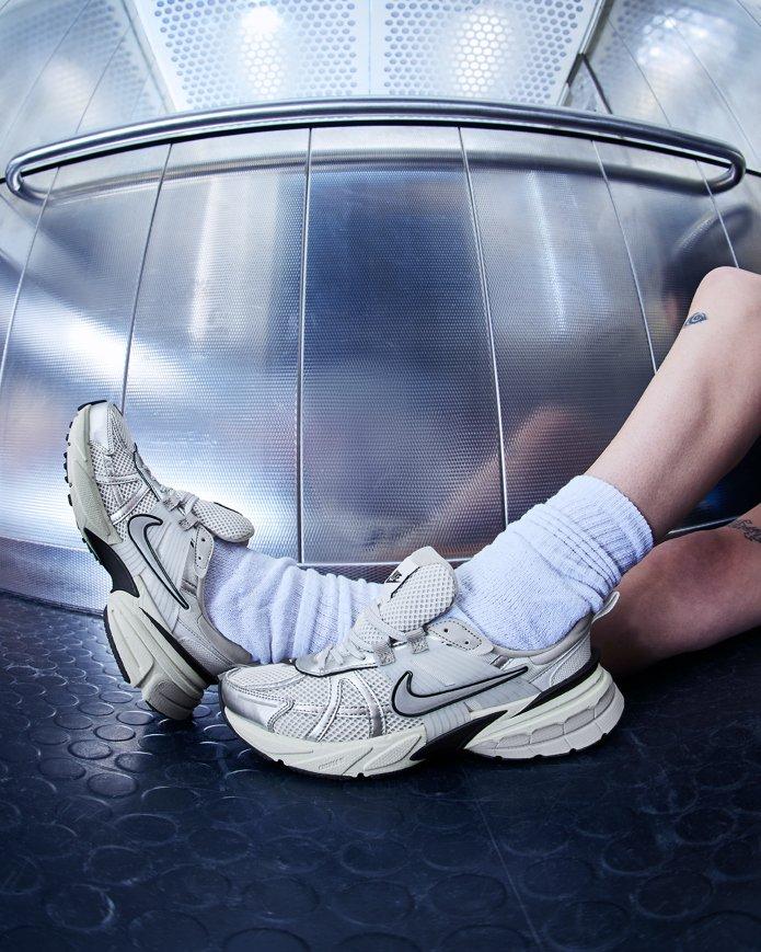 Nike V2K Run