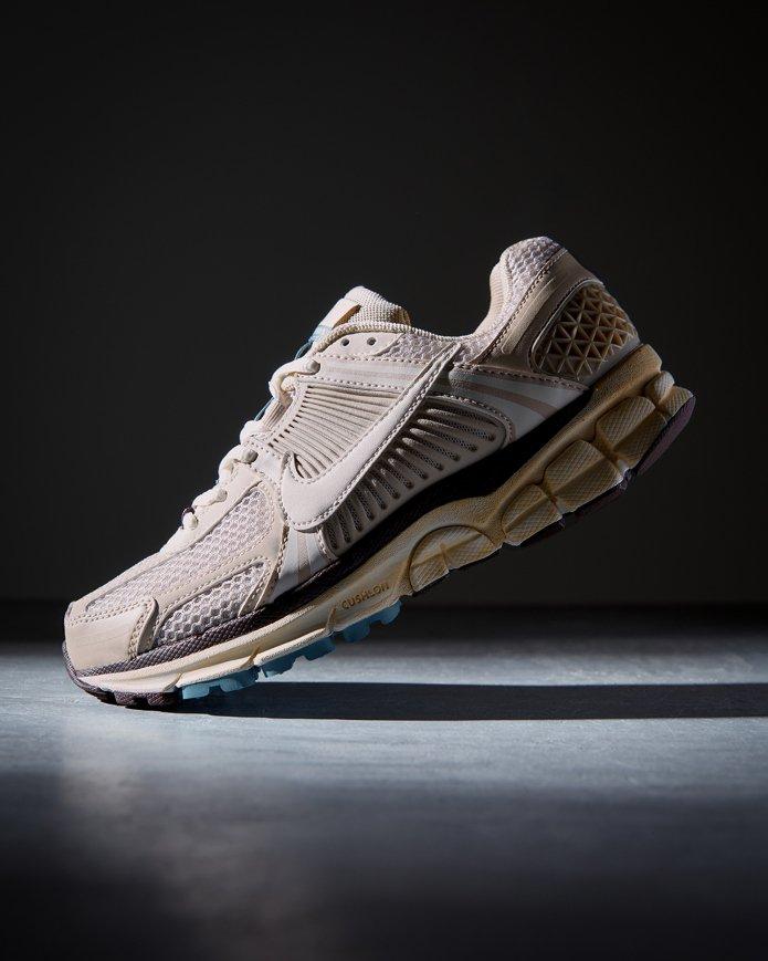 Nike Vomero 5
