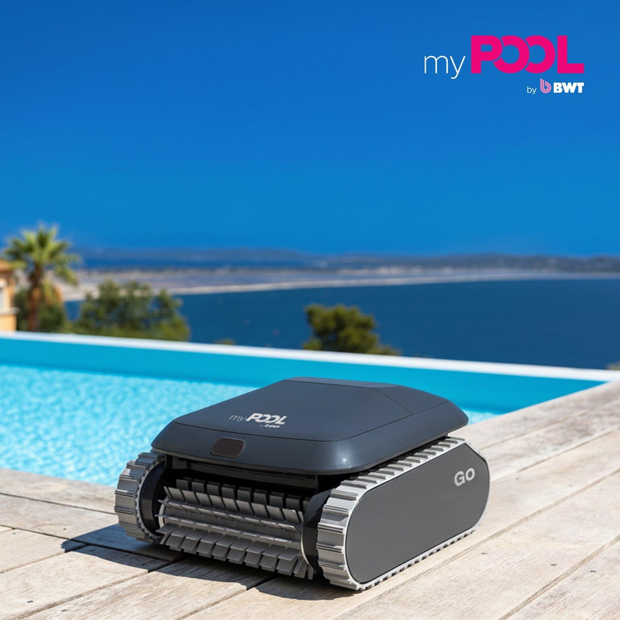 BWT  MyPool Go Robotic Pool Cleaner