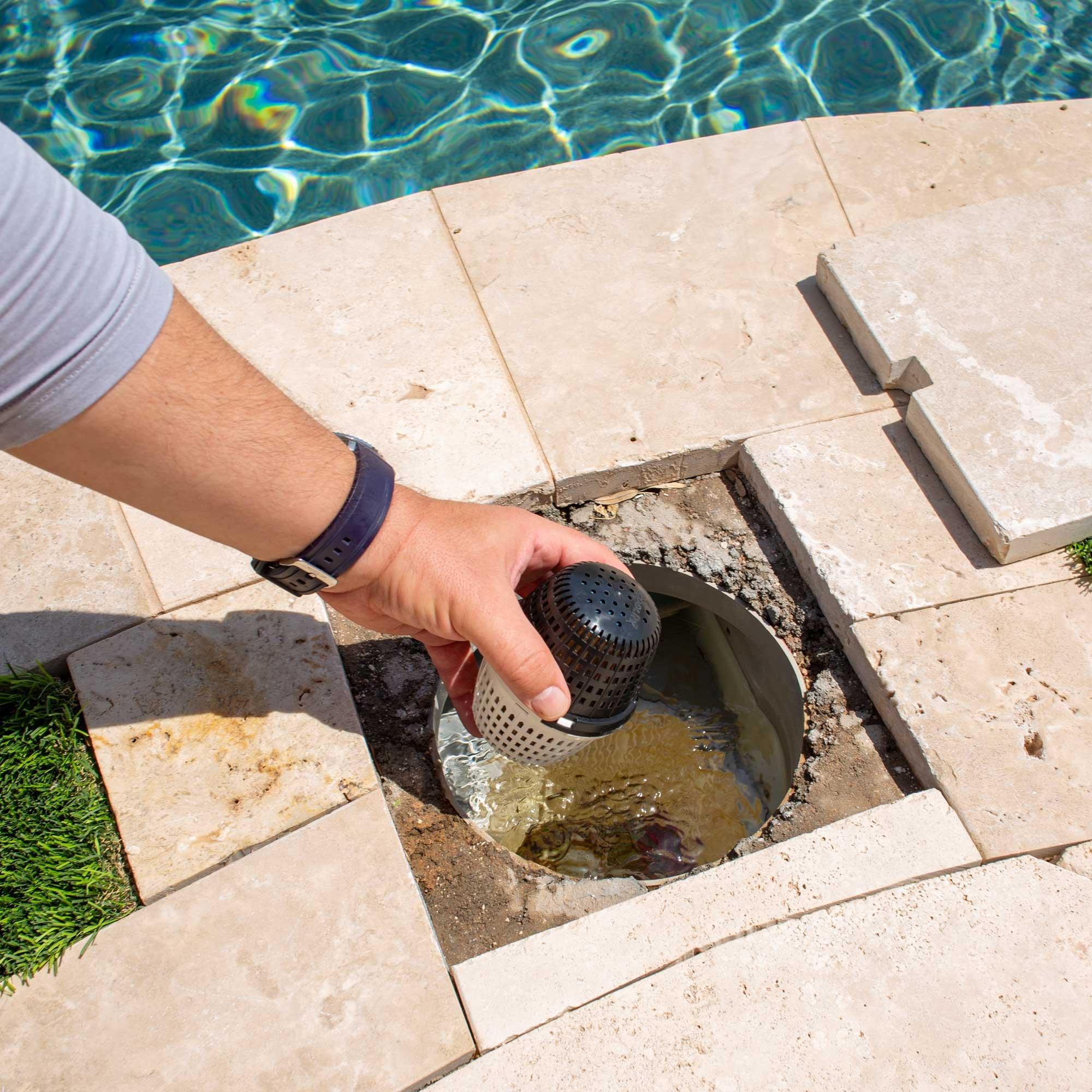 Leslie's  MineralRx Pool Mineral Black/White Unit for 20,000 to 30,000 Gallons 4-Pack