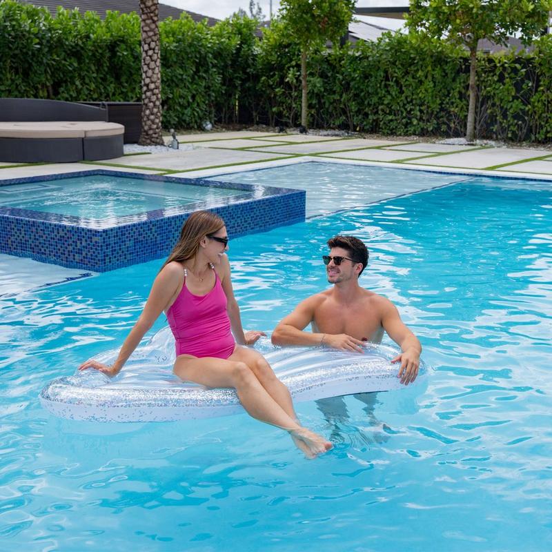 an image of Pool Float Buyer's Guide