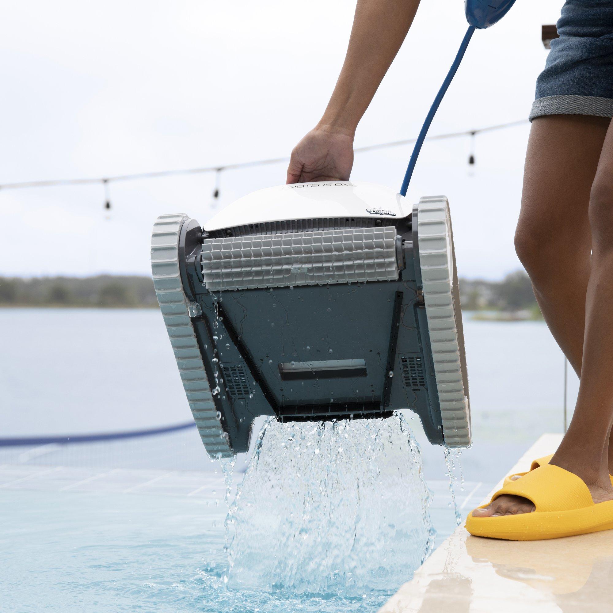 Dolphin  Proteus DX3 Robotic Pool Cleaner