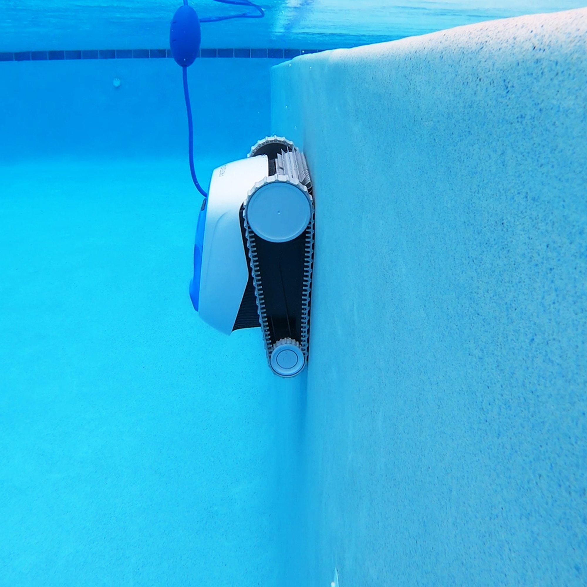Dolphin  Proteus DX3 Robotic Pool Cleaner